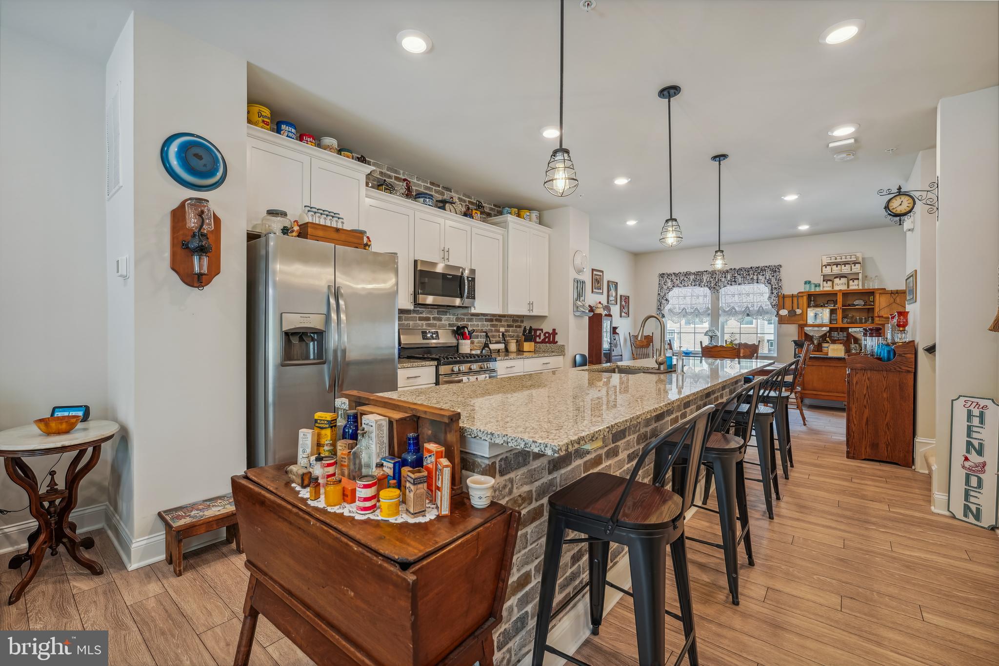 THE WOODS AT MYRTLE POINT - Residential