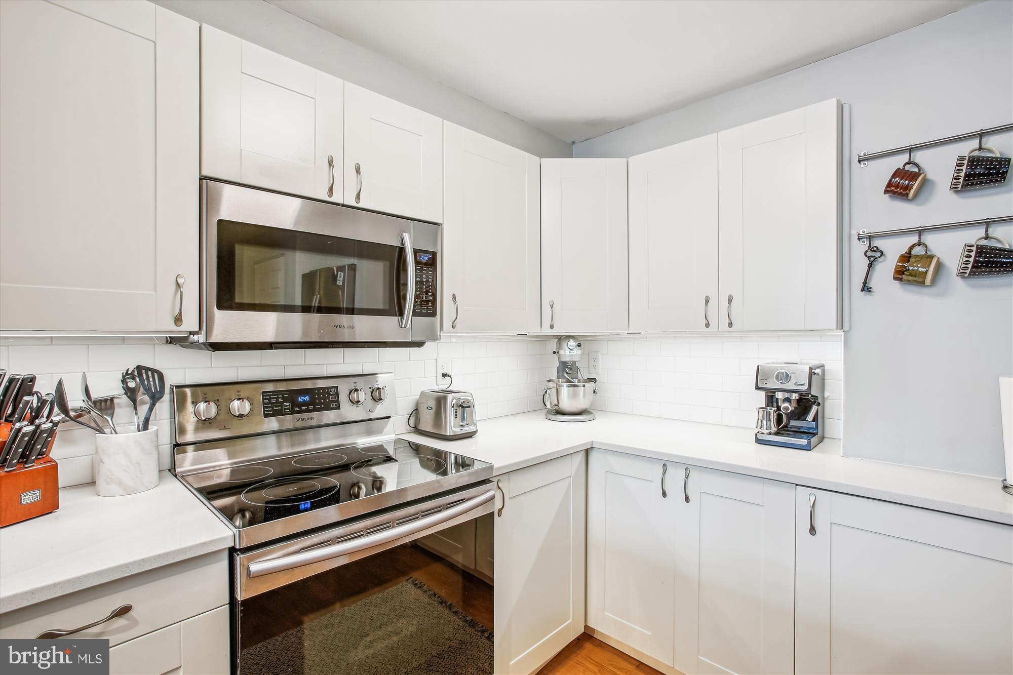 1312 MASSACHUSETTS AVENUE NW 604