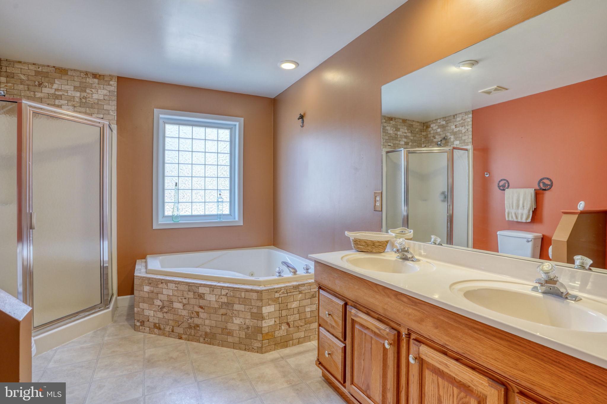 CANTERBURY TRAILS - Residential