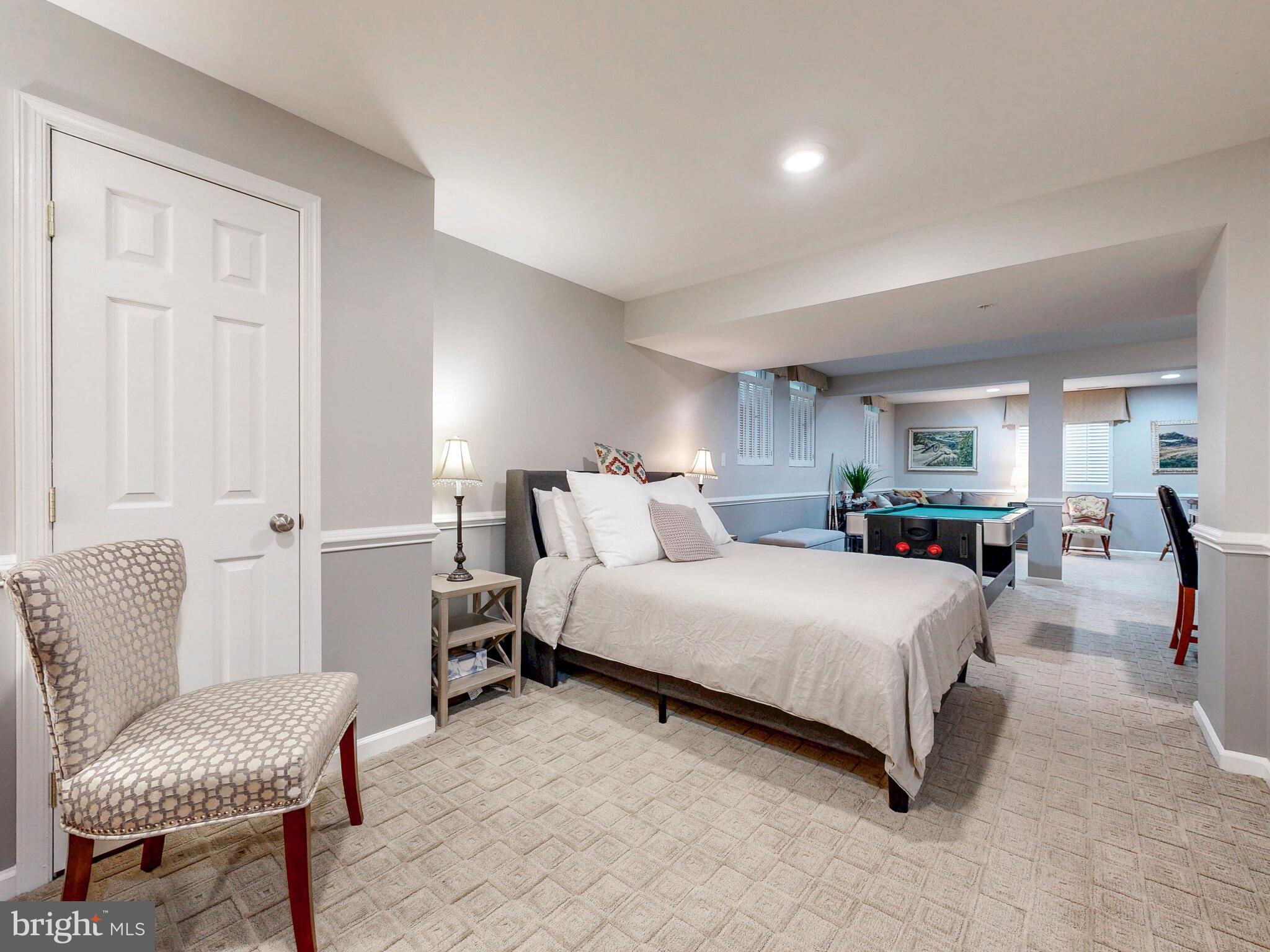 VALE MEADOWS - Residential