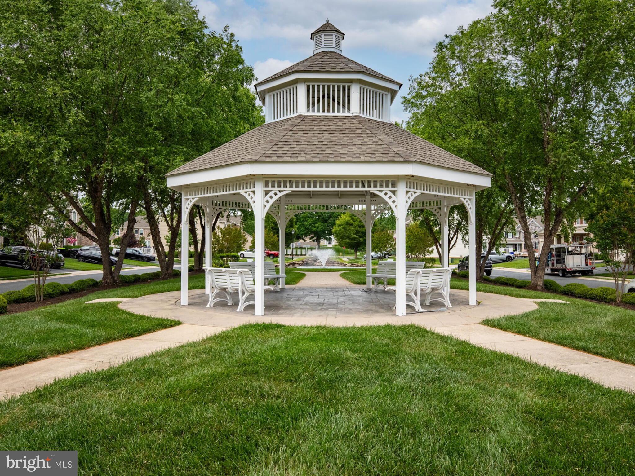 VALE MEADOWS - Residential