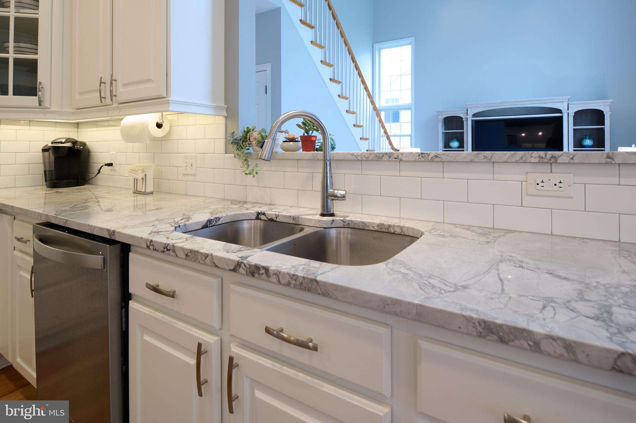 HILLSIDE FARM ESTATES - Residential