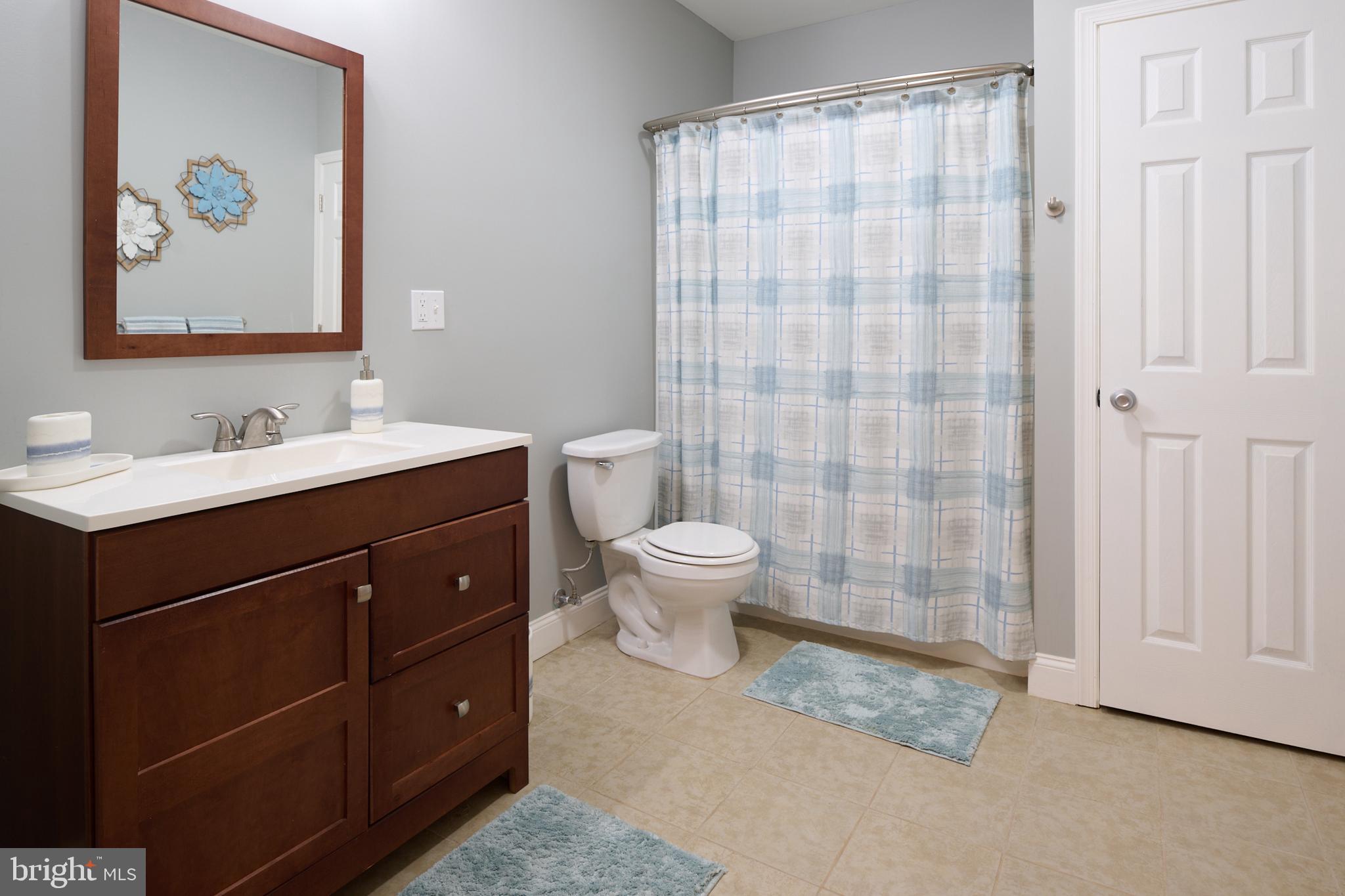 HILLSIDE FARM ESTATES - Residential