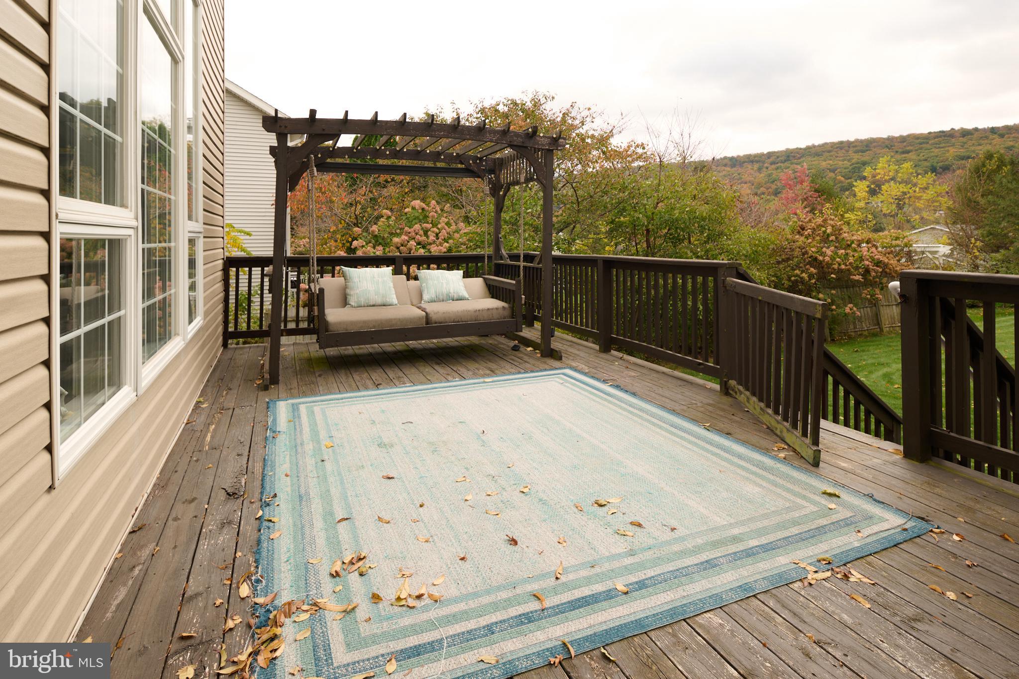 HILLSIDE FARM ESTATES - Residential