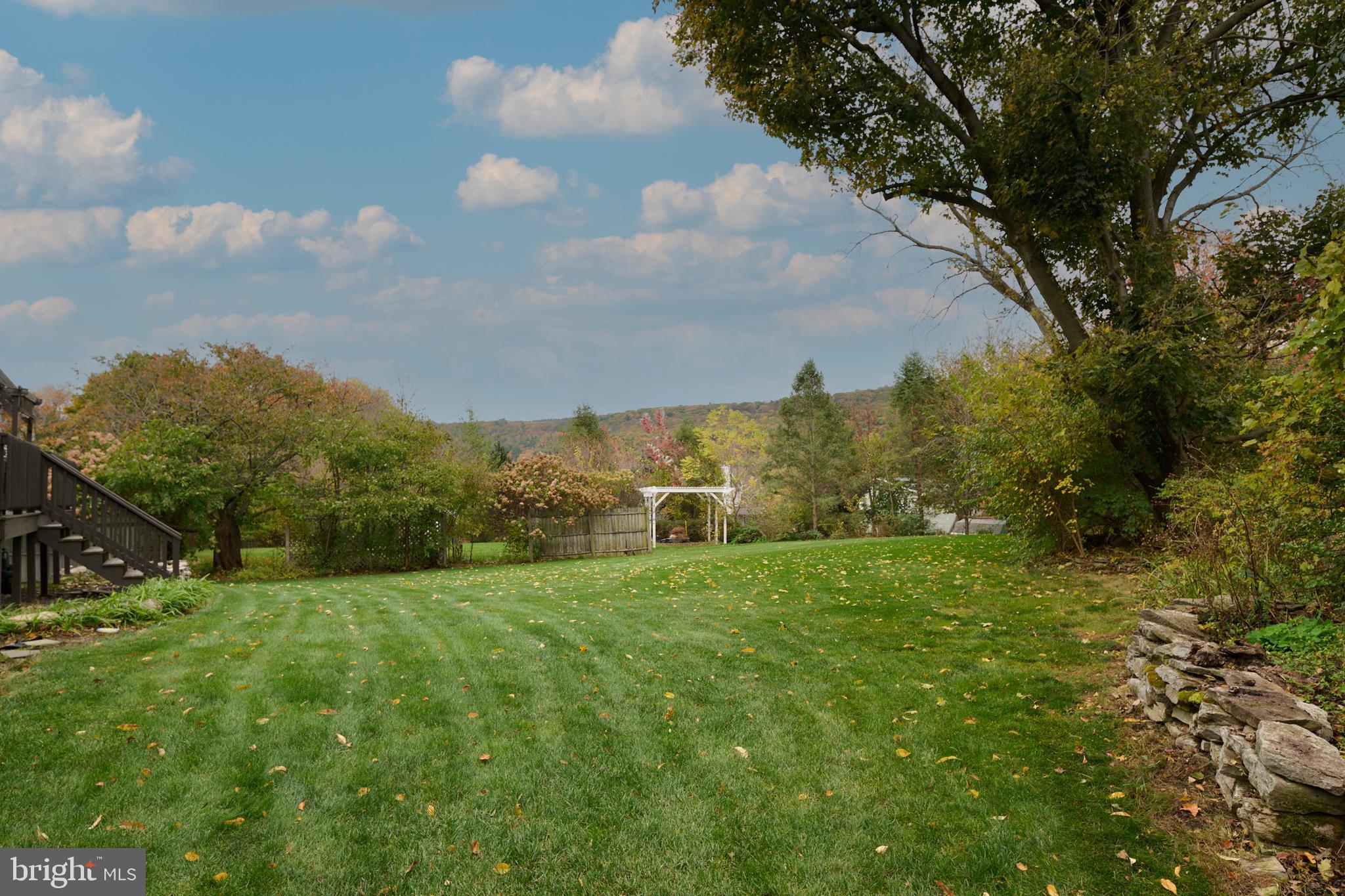 HILLSIDE FARM ESTATES - Residential