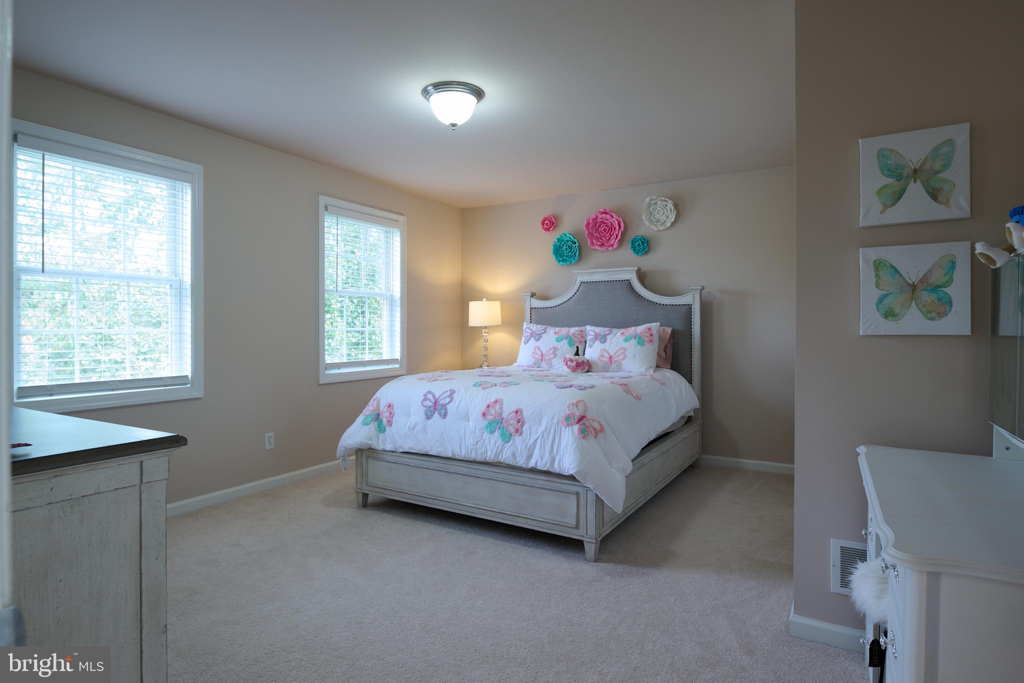 HILLSIDE FARM ESTATES - Residential