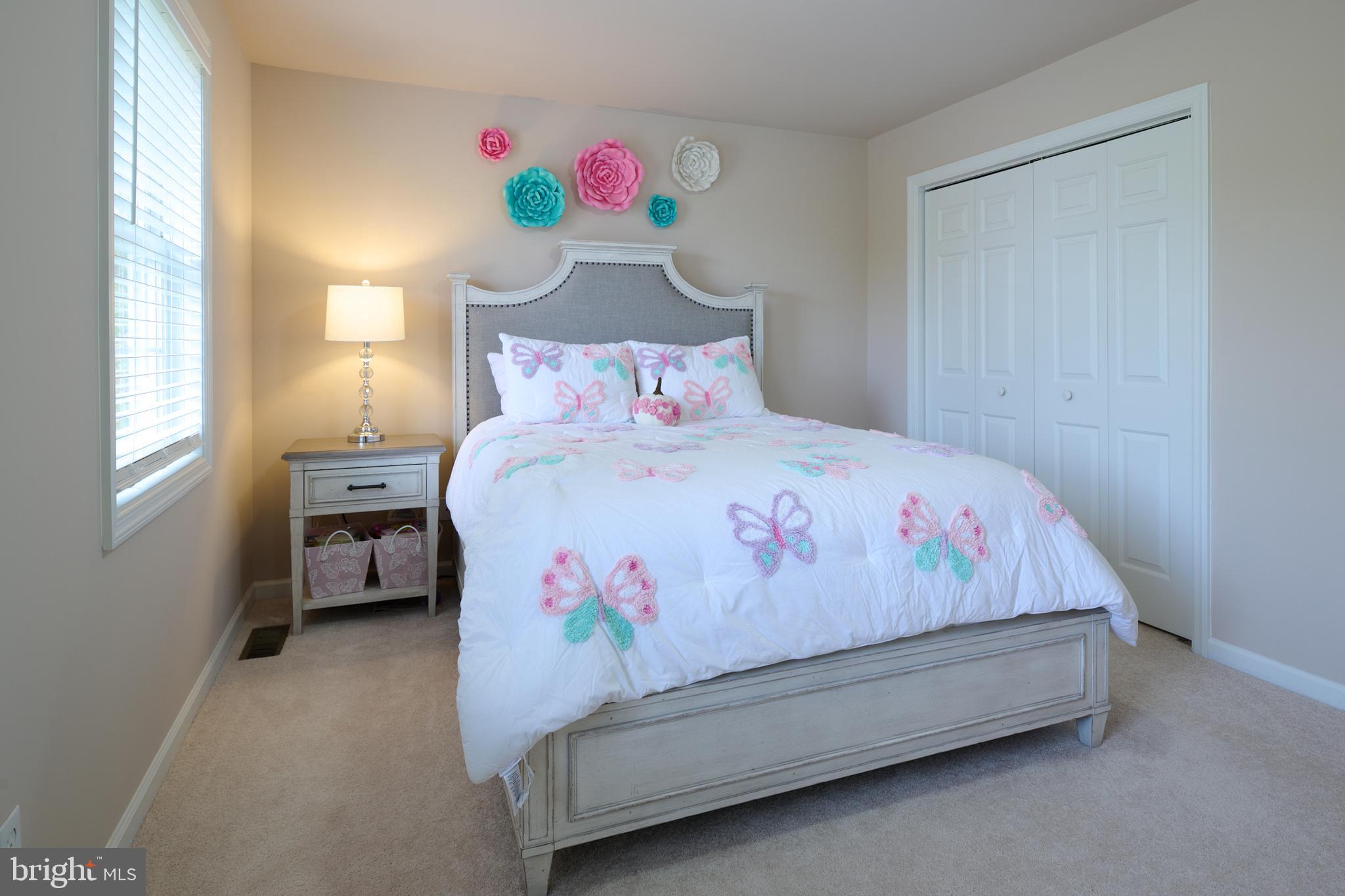 HILLSIDE FARM ESTATES - Residential