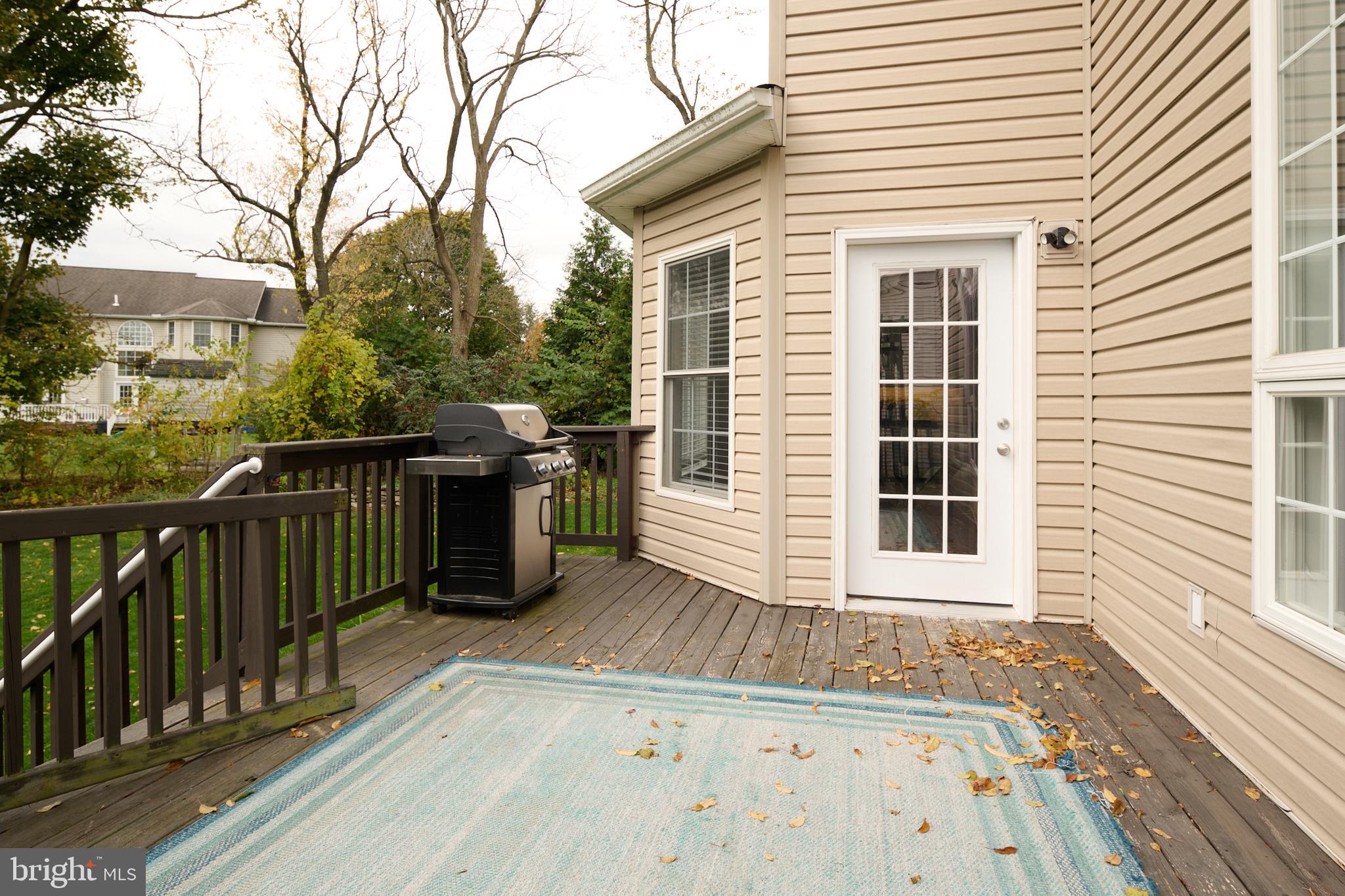 HILLSIDE FARM ESTATES - Residential