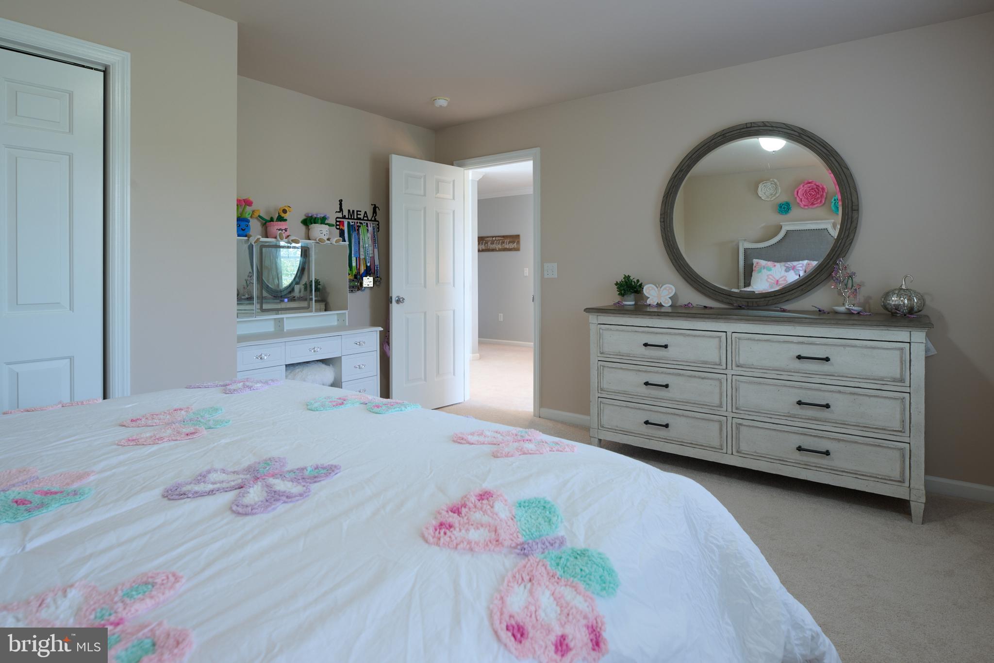 HILLSIDE FARM ESTATES - Residential