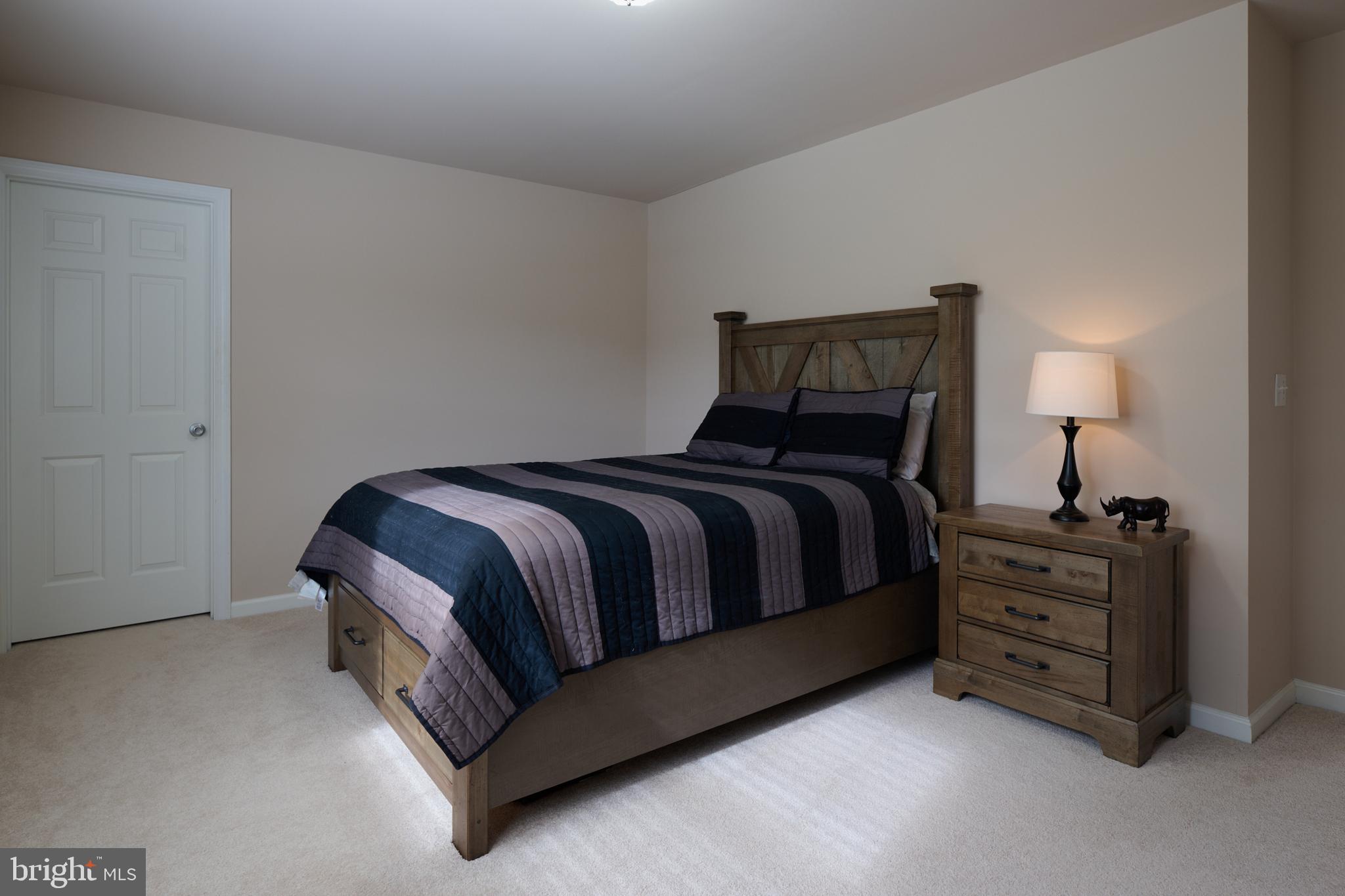 HILLSIDE FARM ESTATES - Residential