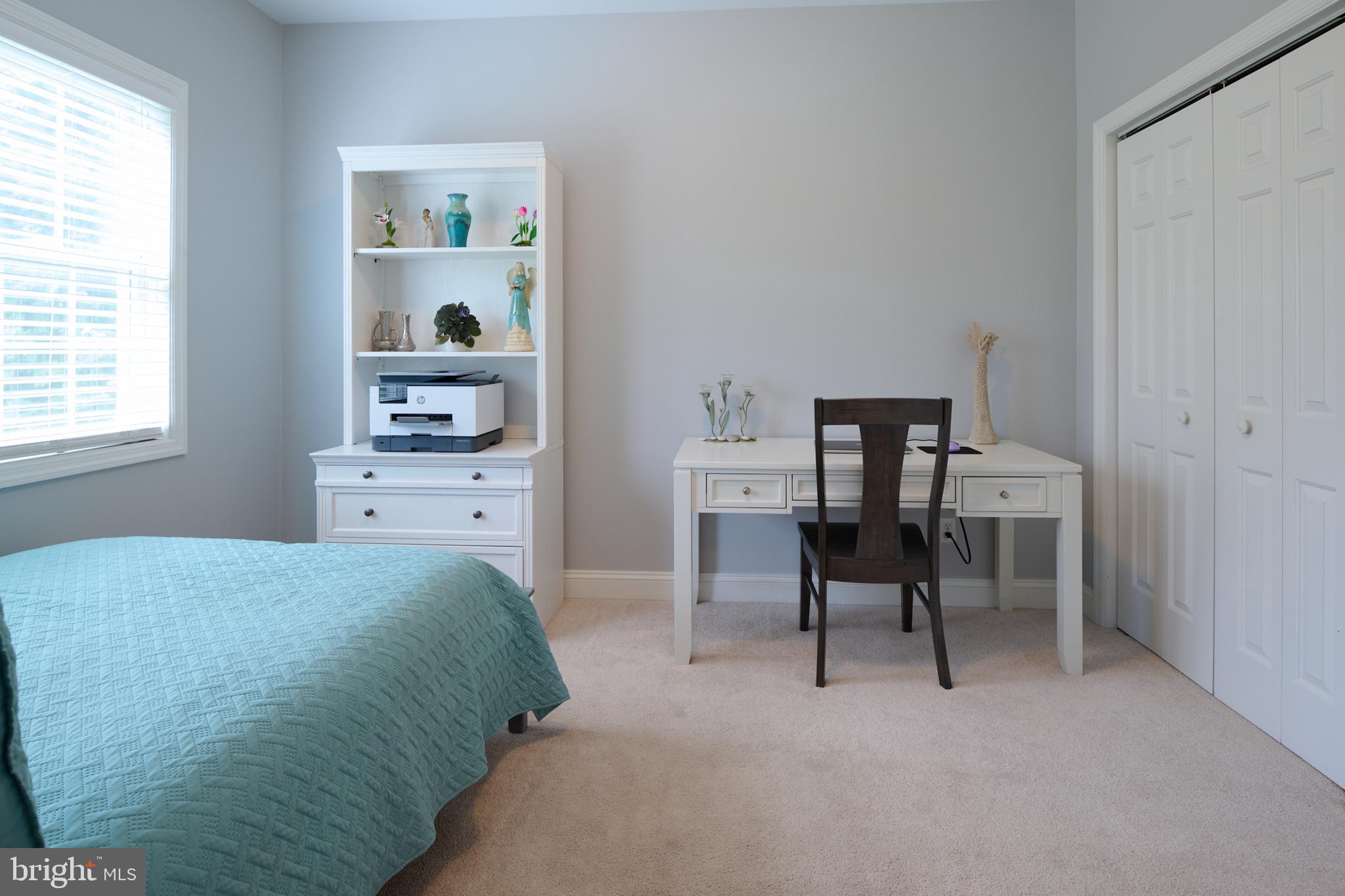 HILLSIDE FARM ESTATES - Residential