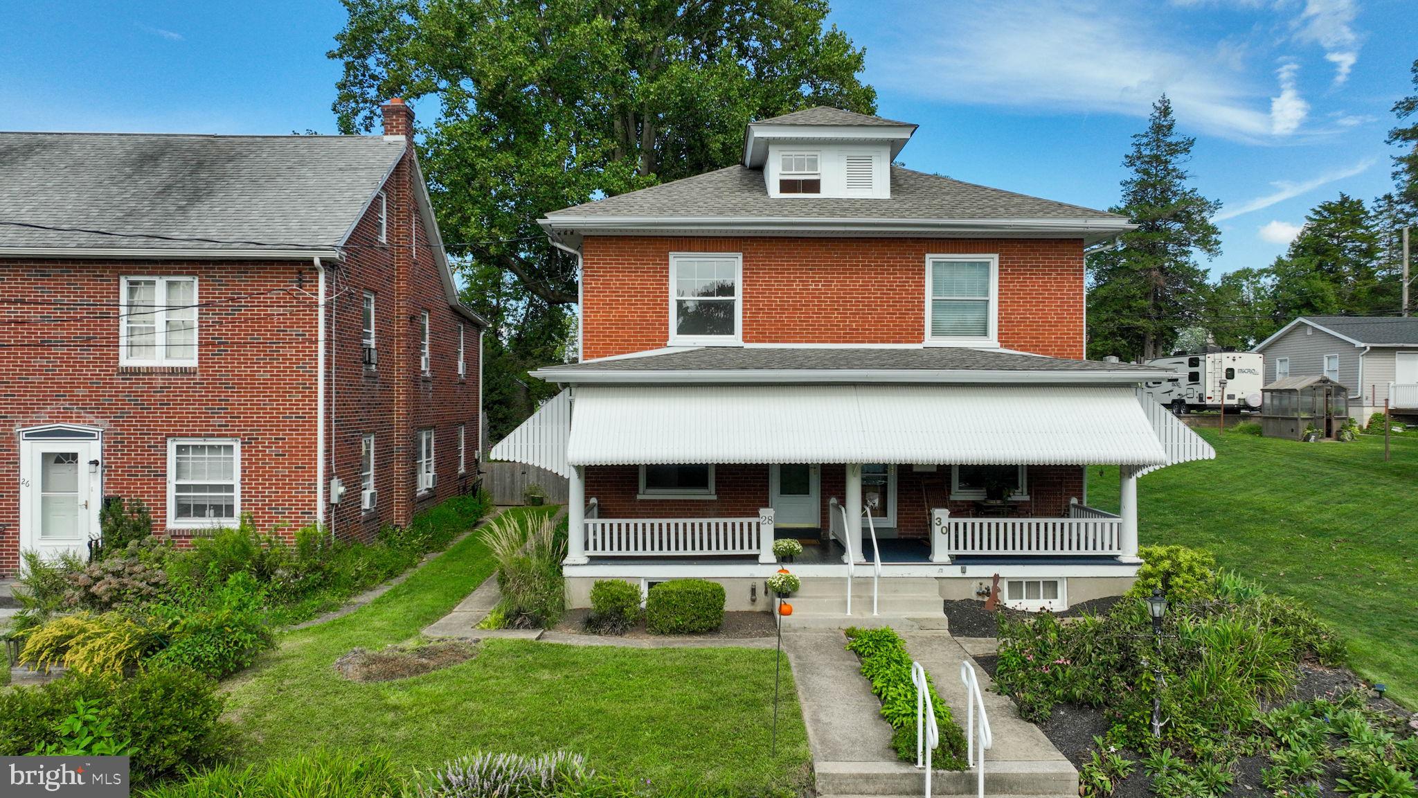 28 E PINE STREET