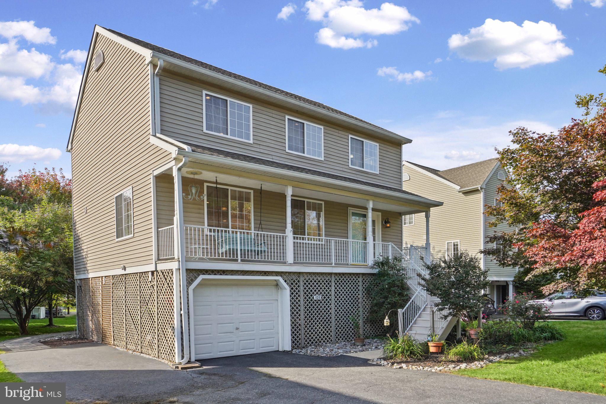 121 MARINERS POINT DRIVE