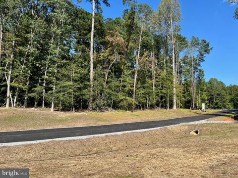 Vacant Land For Sale - 5361 Ridgewood Hills Drive<br/> James City County, WILLIAMSBURG, VA 23188