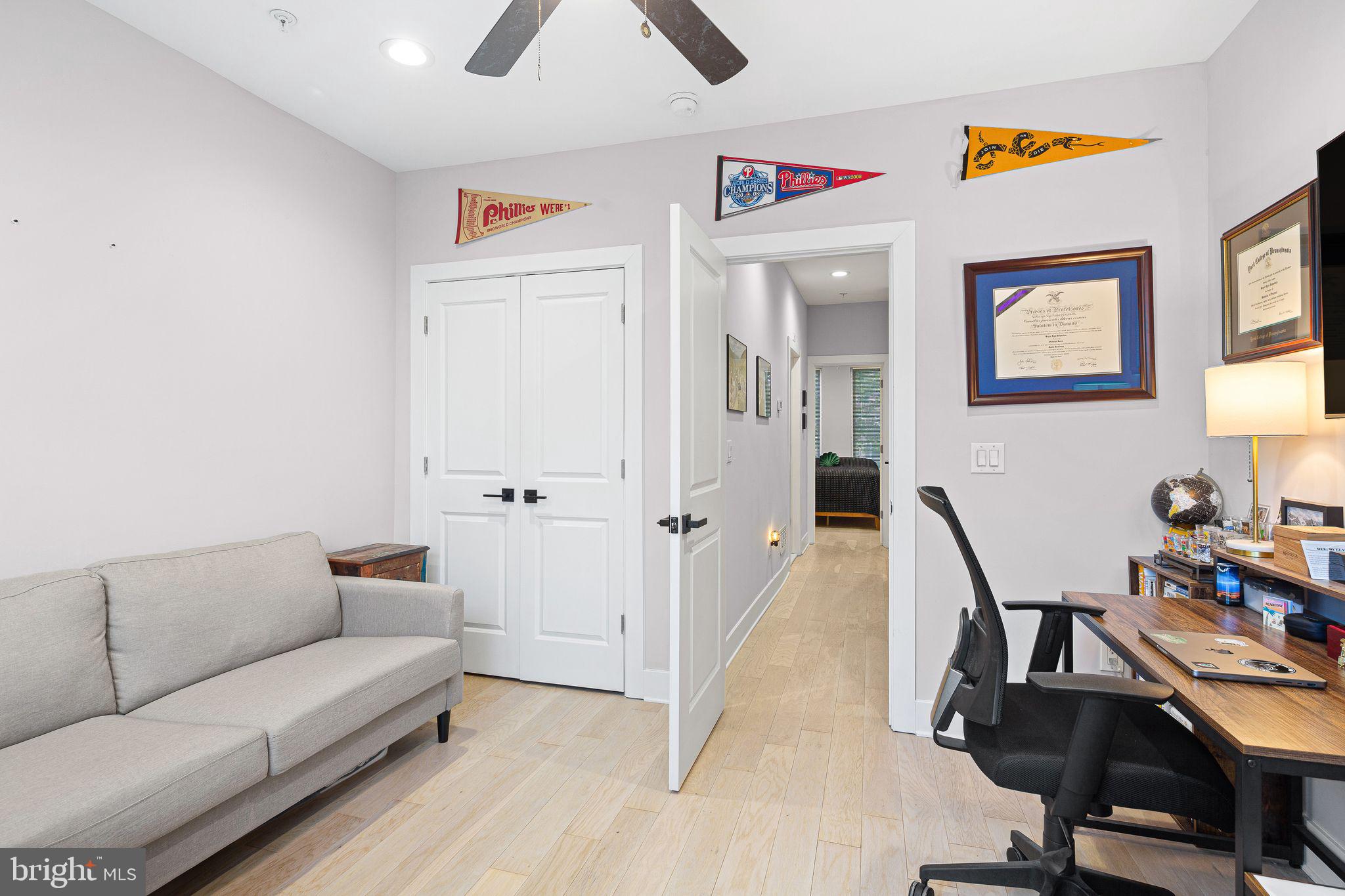 POINT BREEZE - Residential