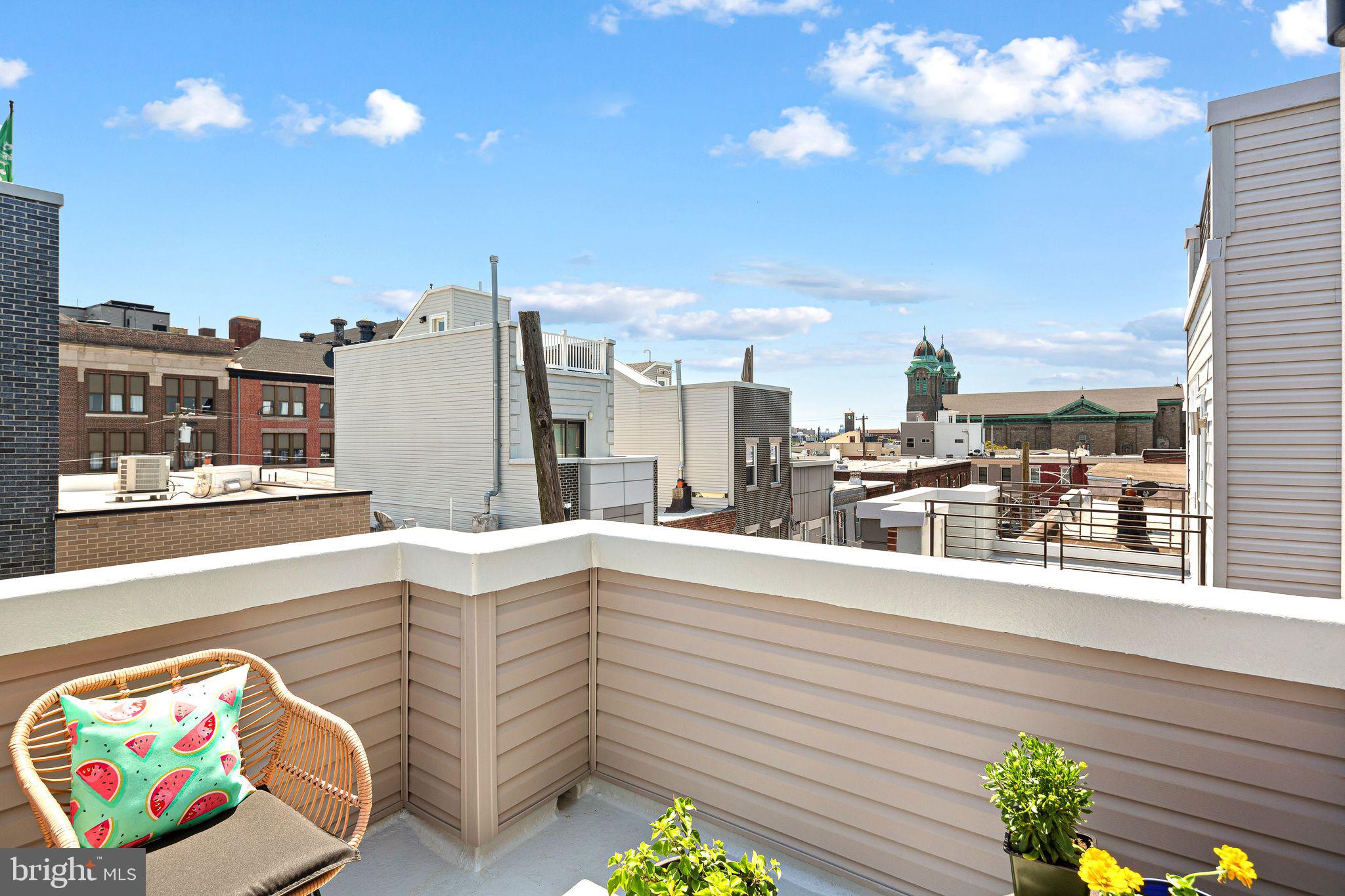 POINT BREEZE - Residential