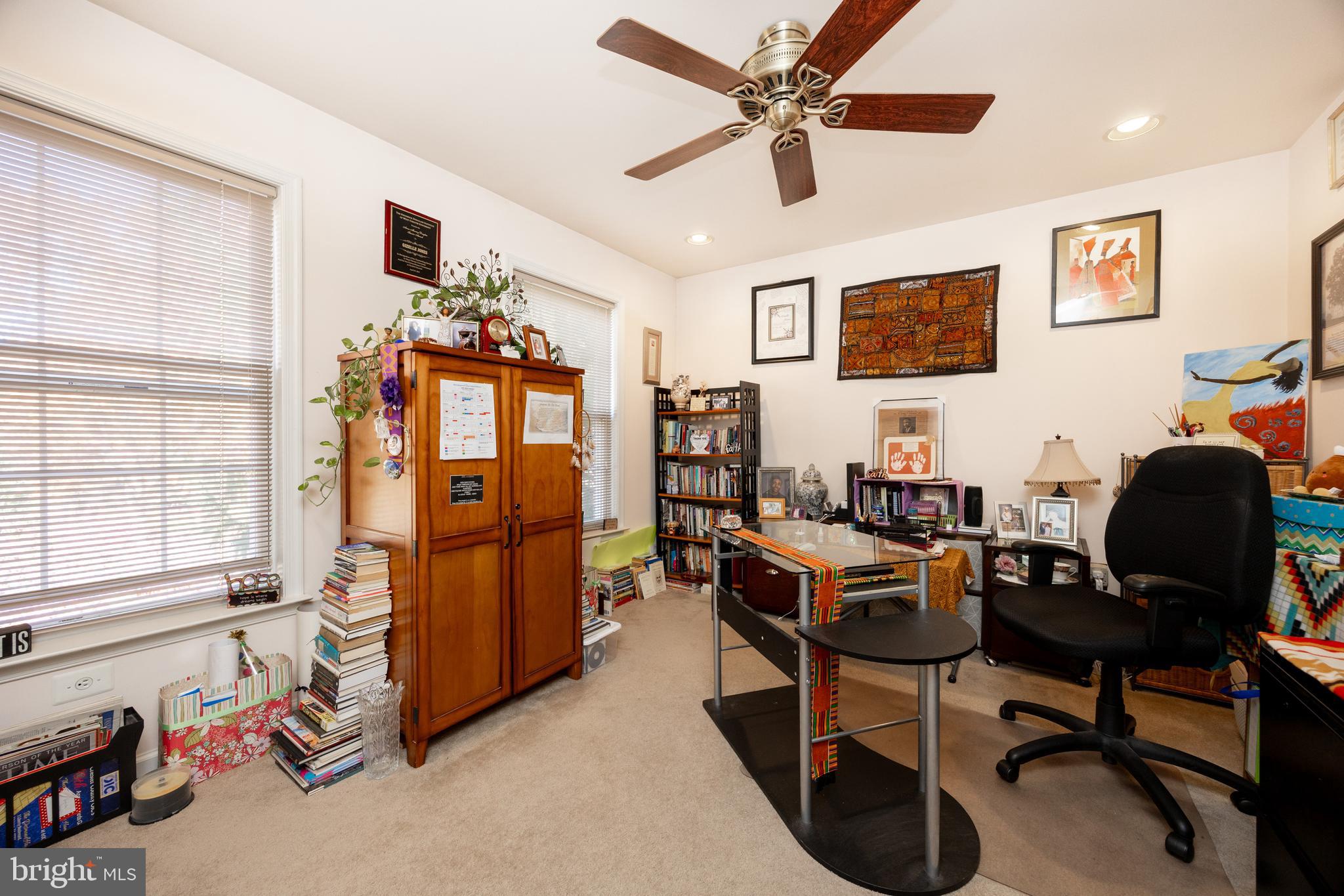 STONEGATE - Residential