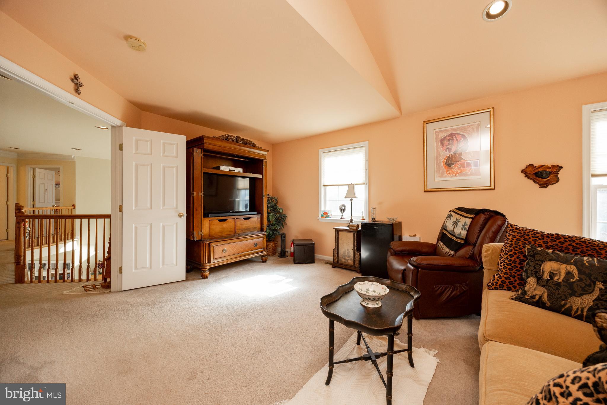 STONEGATE - Residential