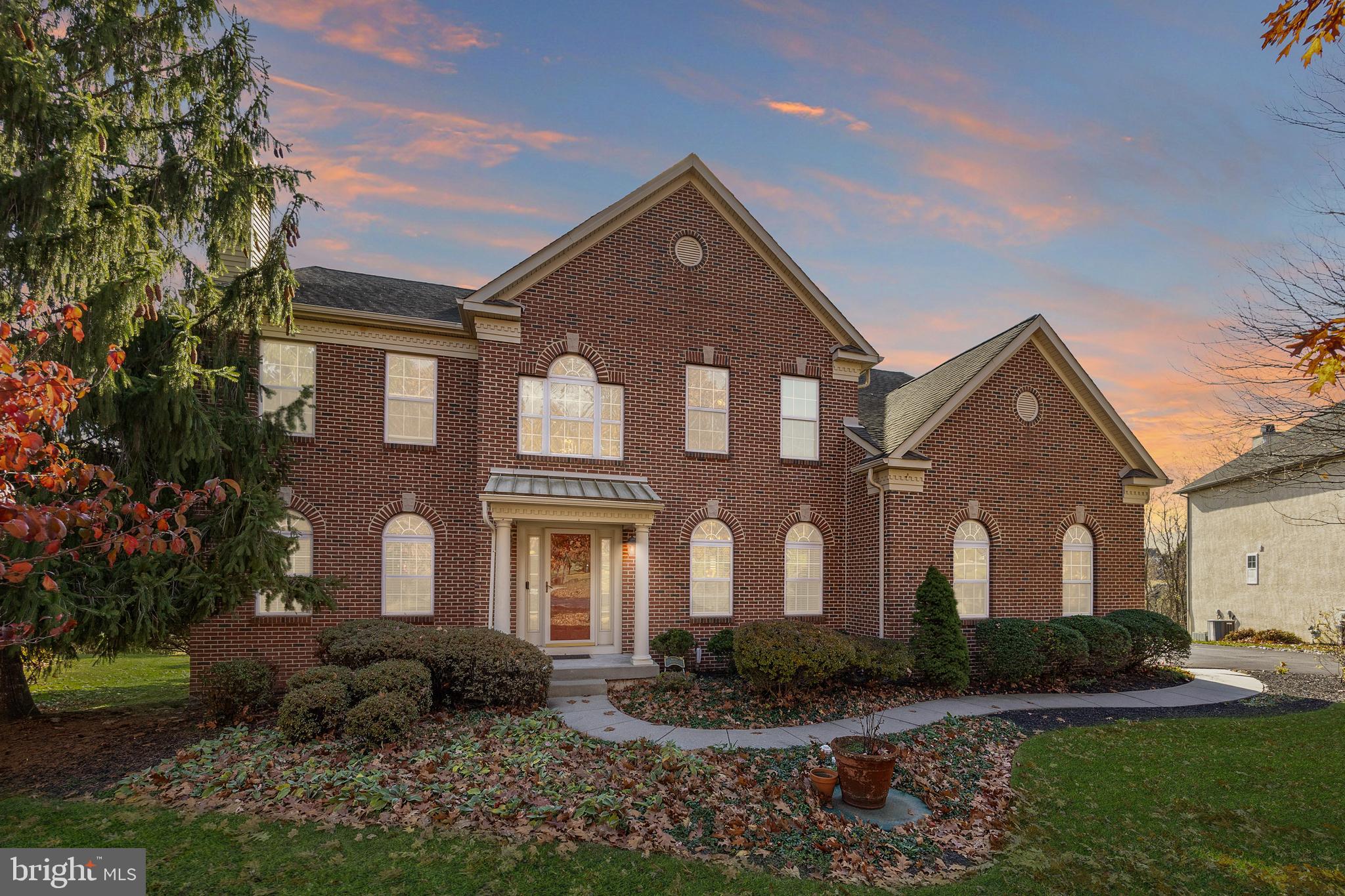 STONEGATE - Residential