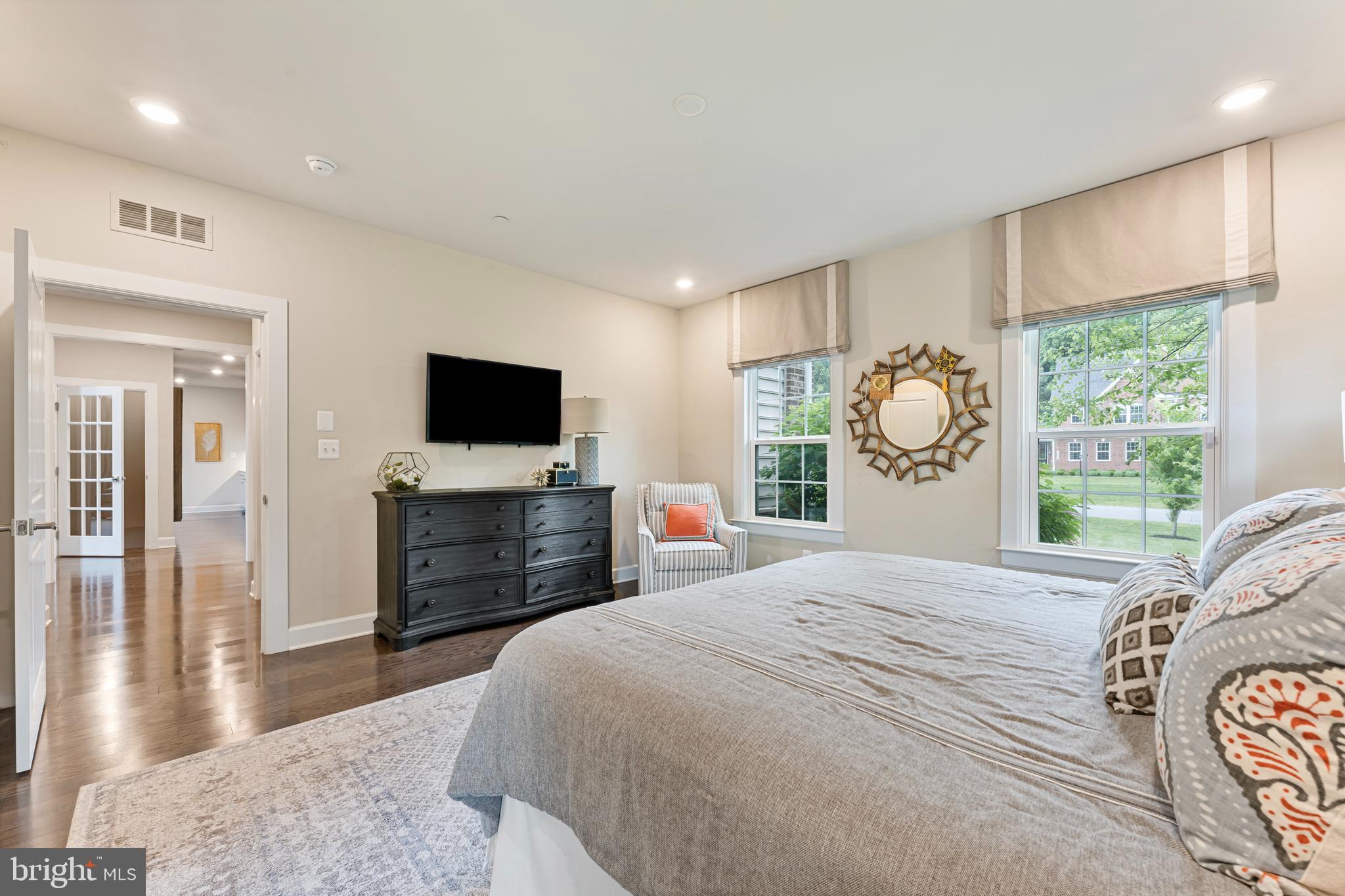 THE ESTATES AT MILL CREEK - Residential