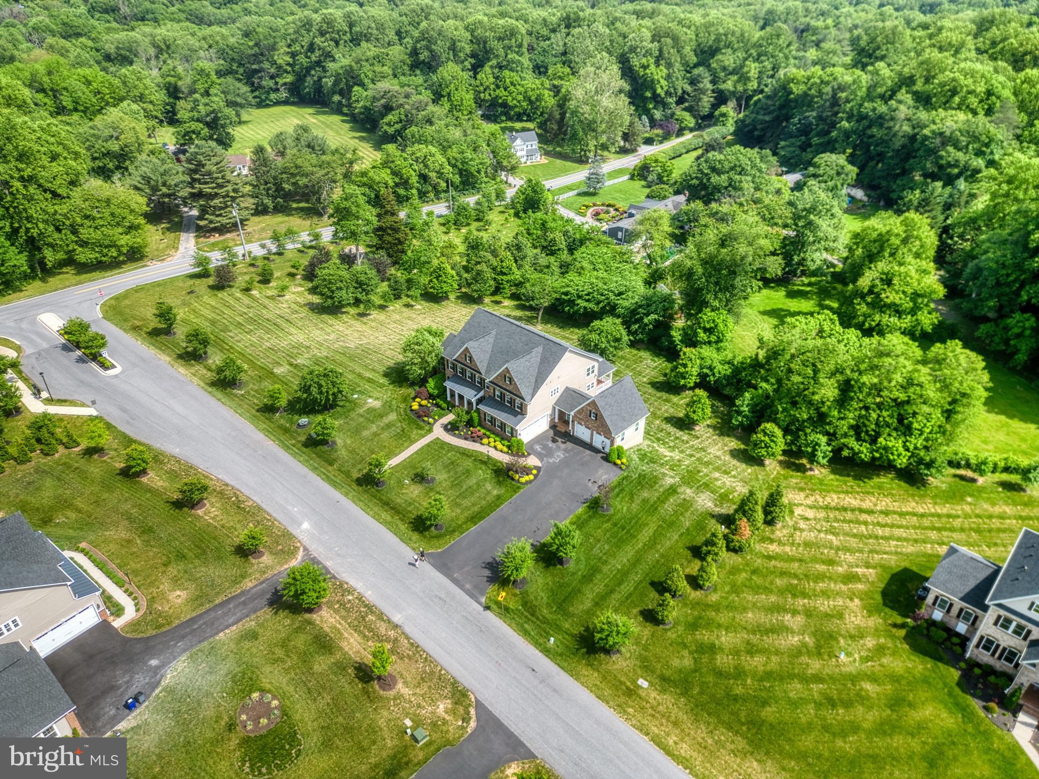 THE ESTATES AT MILL CREEK - Residential