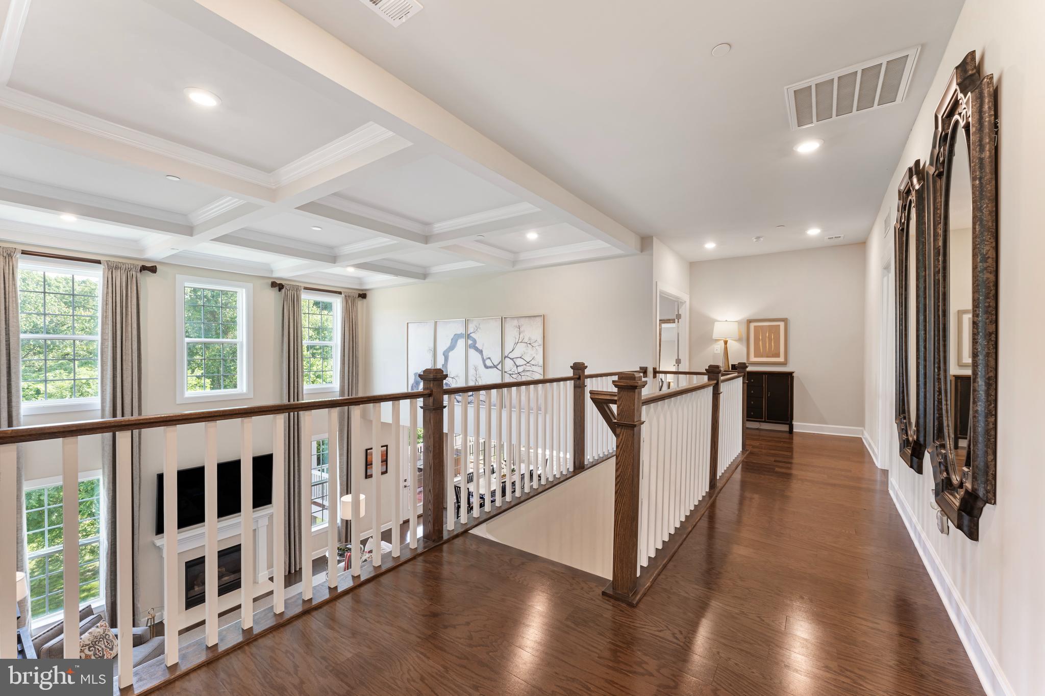 THE ESTATES AT MILL CREEK - Residential