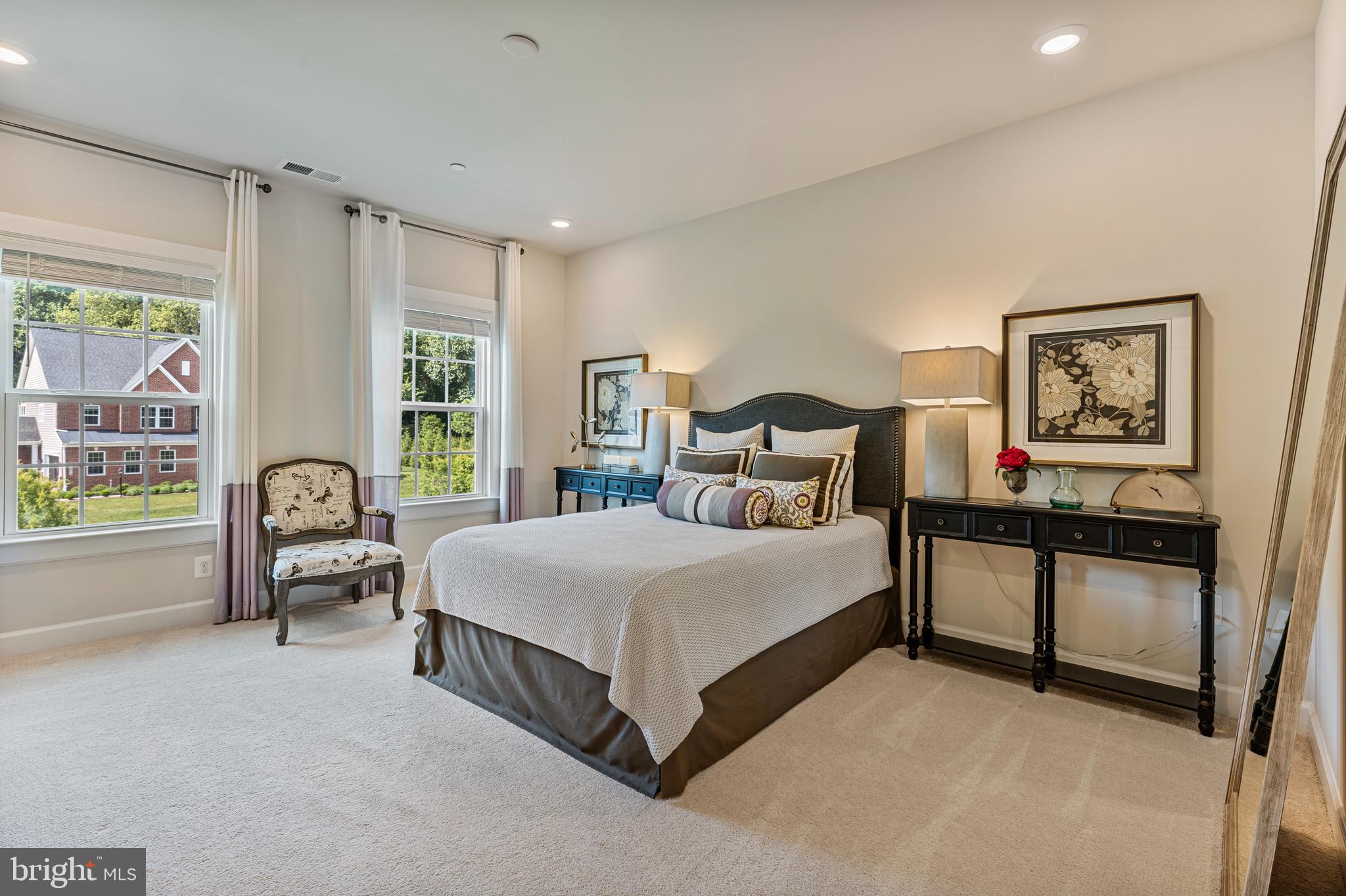 THE ESTATES AT MILL CREEK - Residential