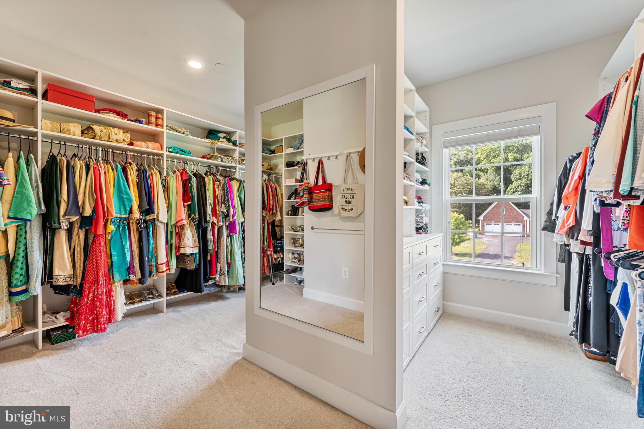 THE ESTATES AT MILL CREEK - Residential