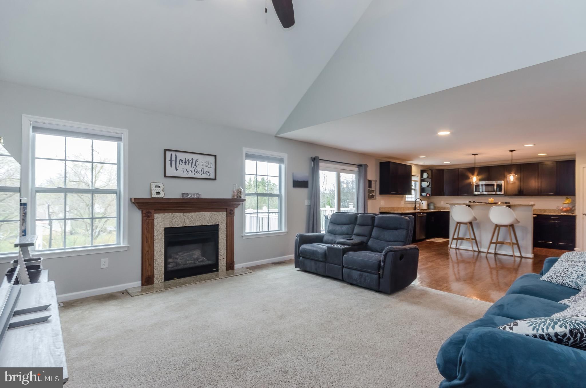 STONEY RIDGE - Residential