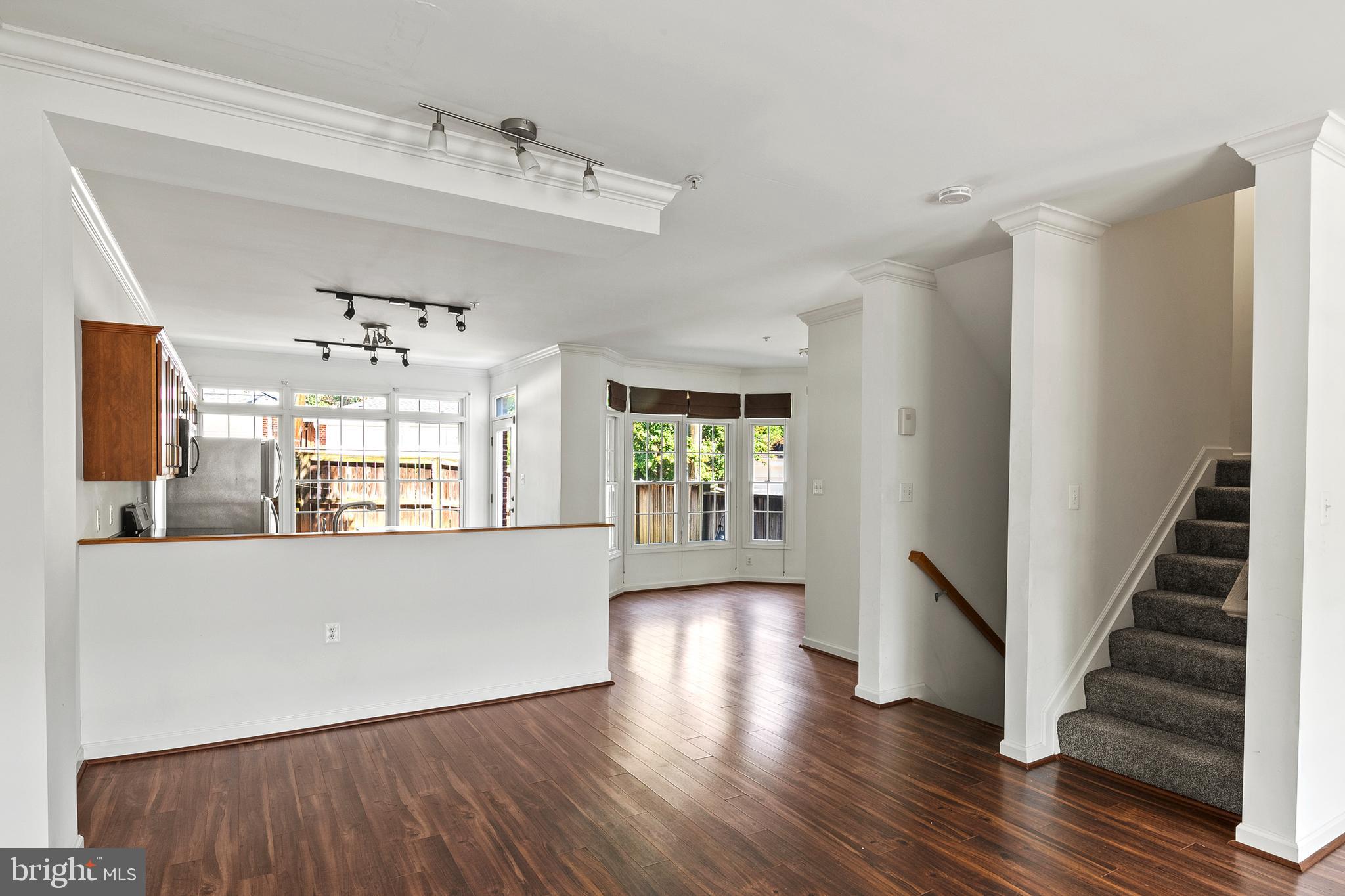 ROLAND GATE - Residential Lease