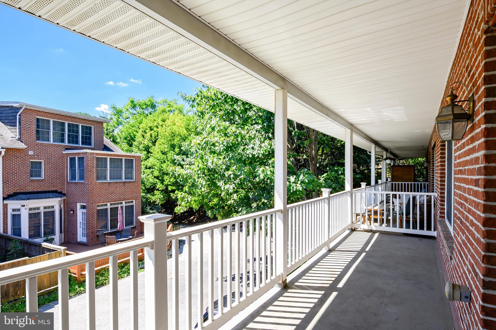 ROLAND GATE - Residential Lease