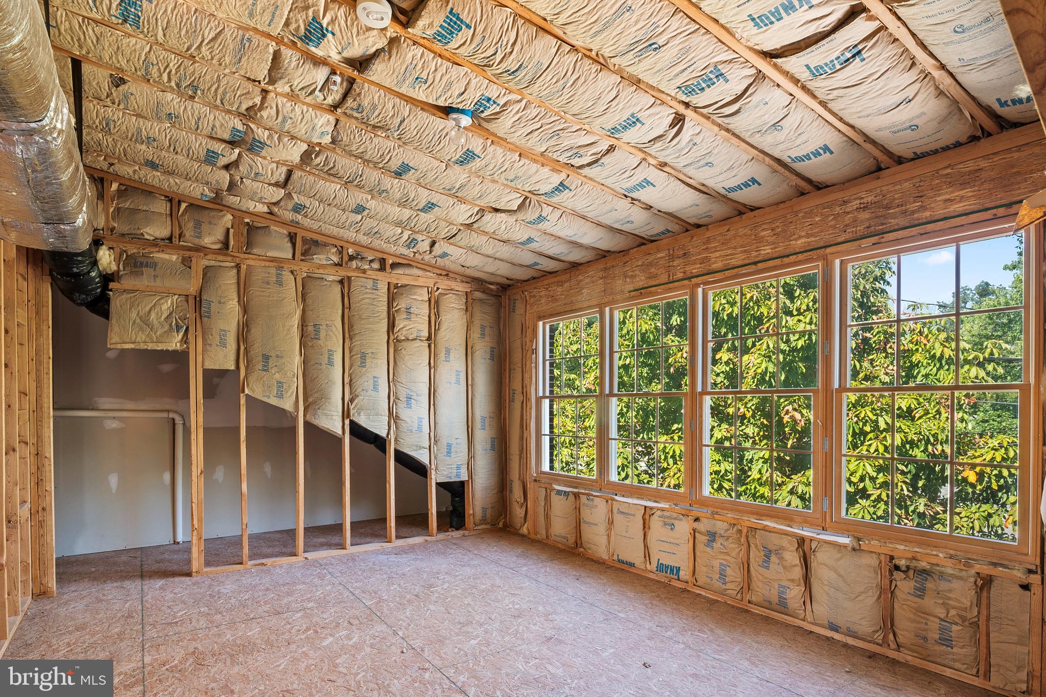 ROLAND GATE - Residential Lease