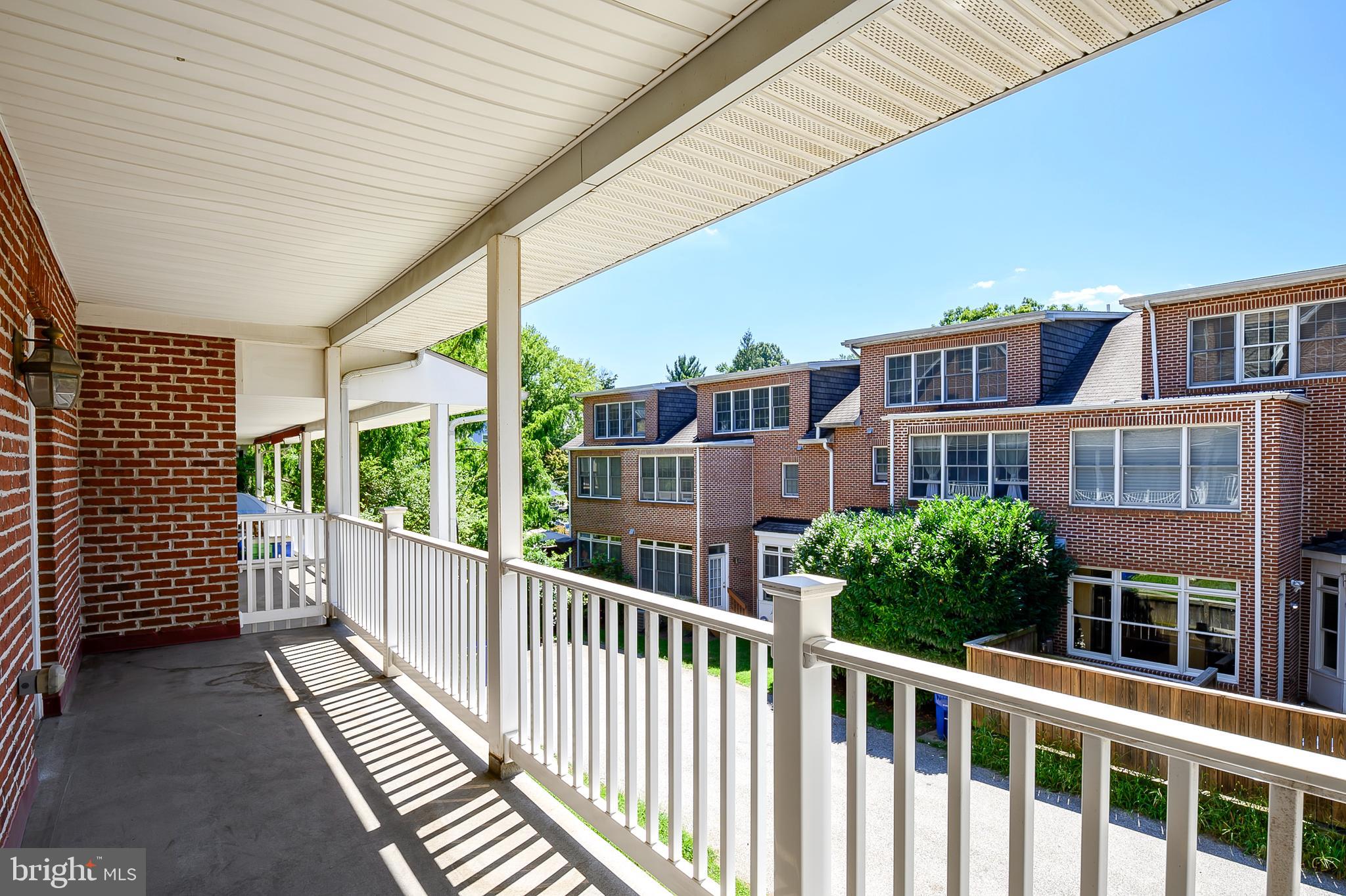 ROLAND GATE - Residential Lease