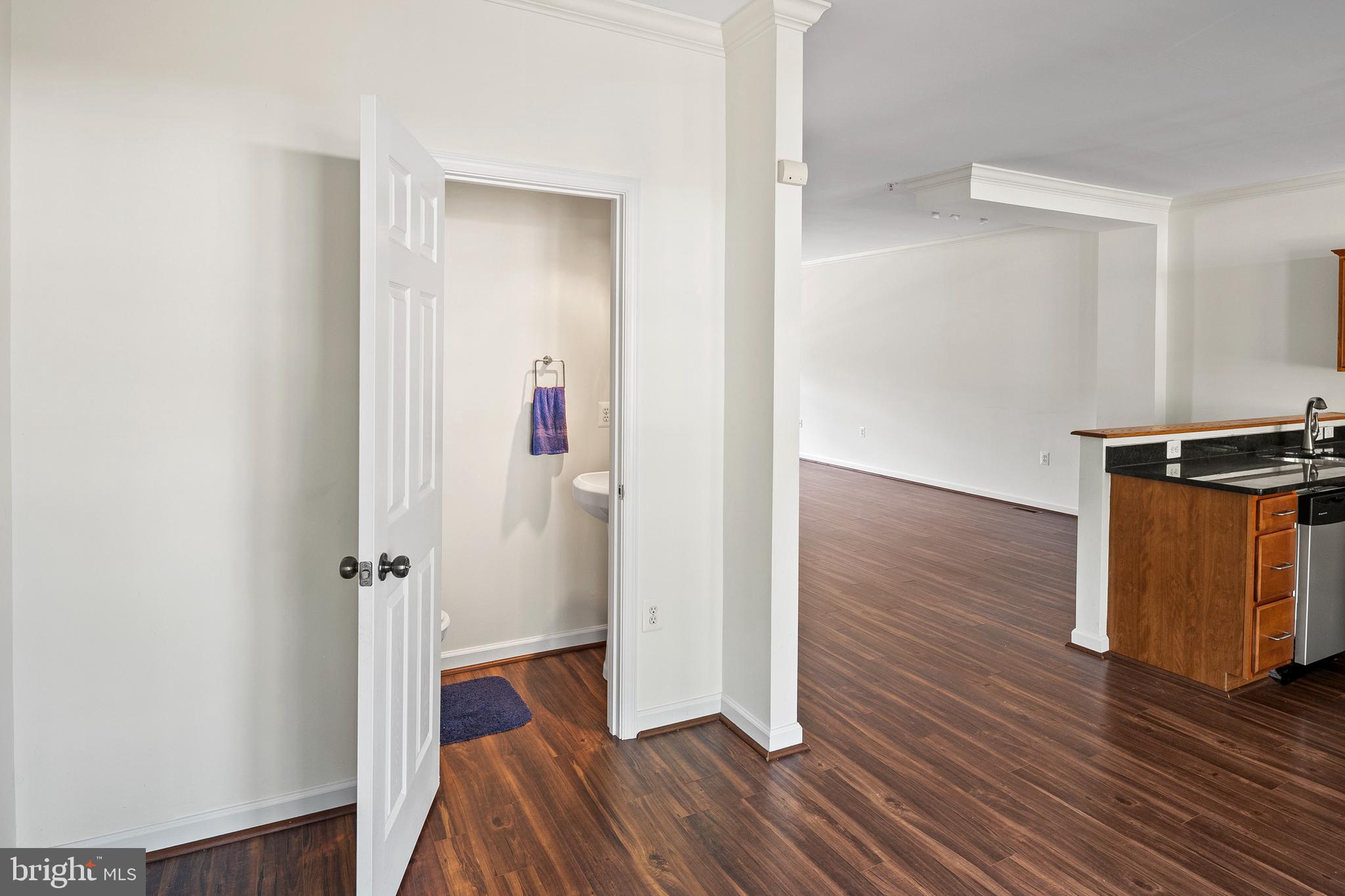 ROLAND GATE - Residential Lease