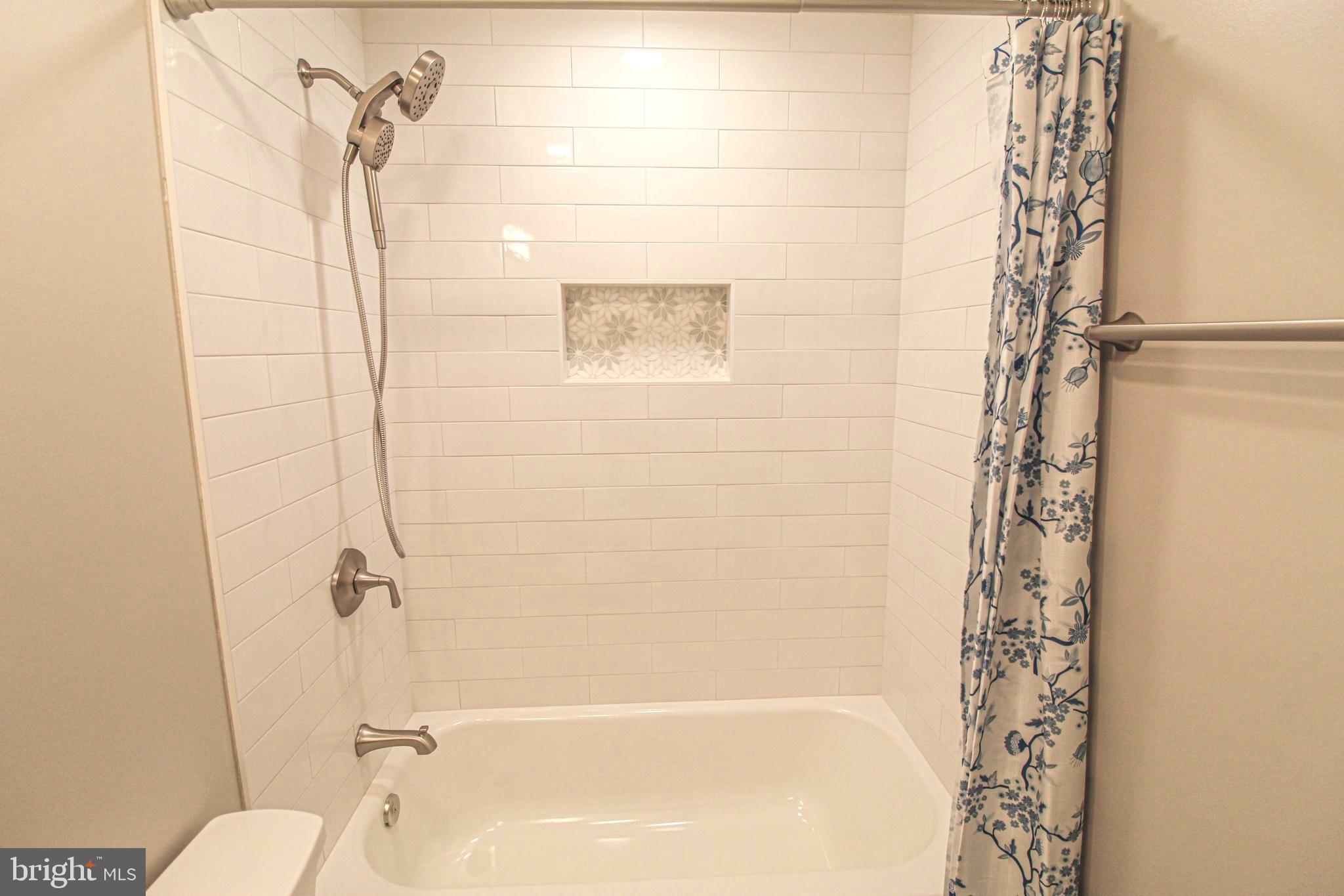 SUSSEX SQUARE CONDO - Residential