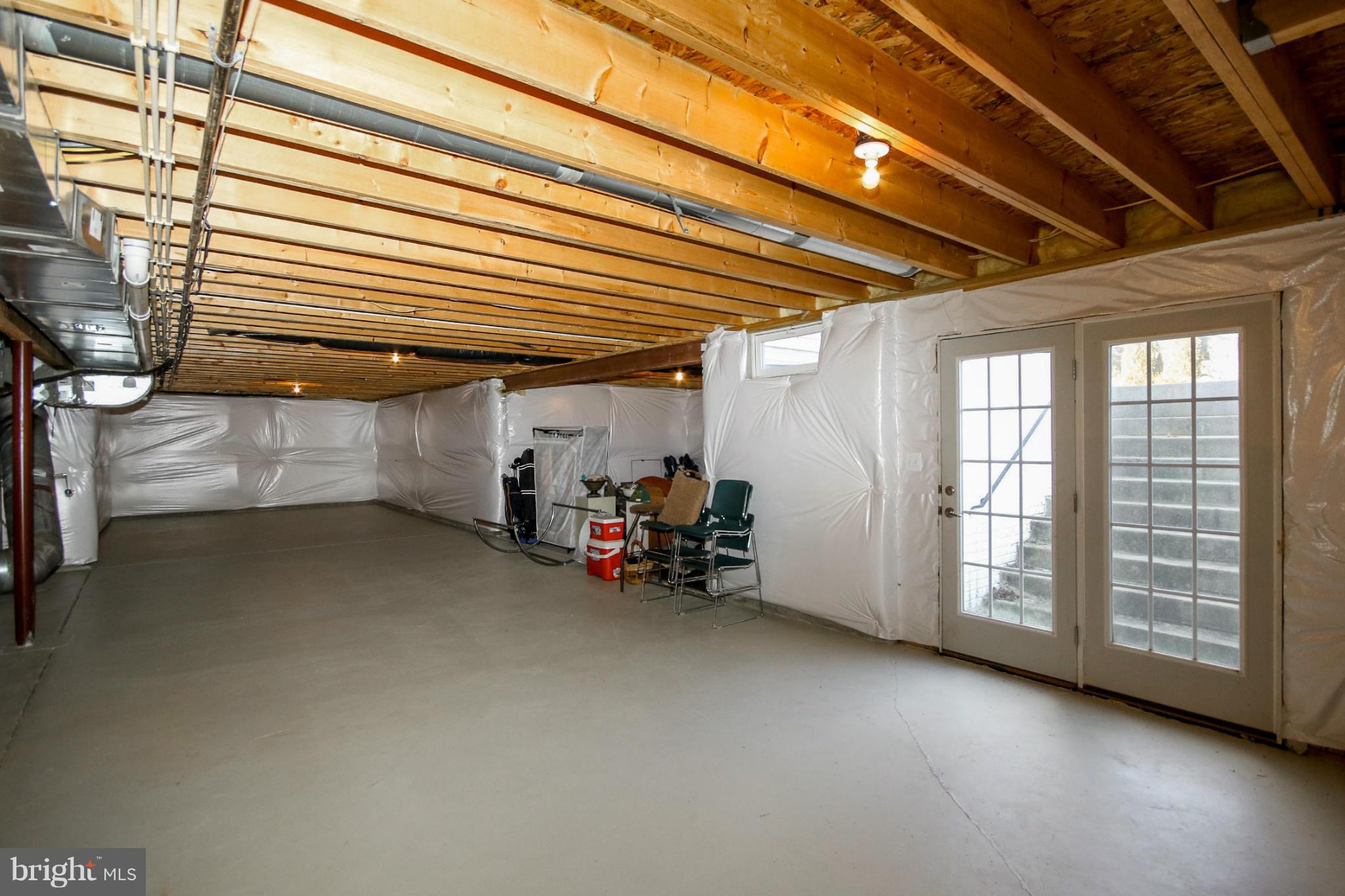 ESTATES AT LEE'S PARKE - Residential