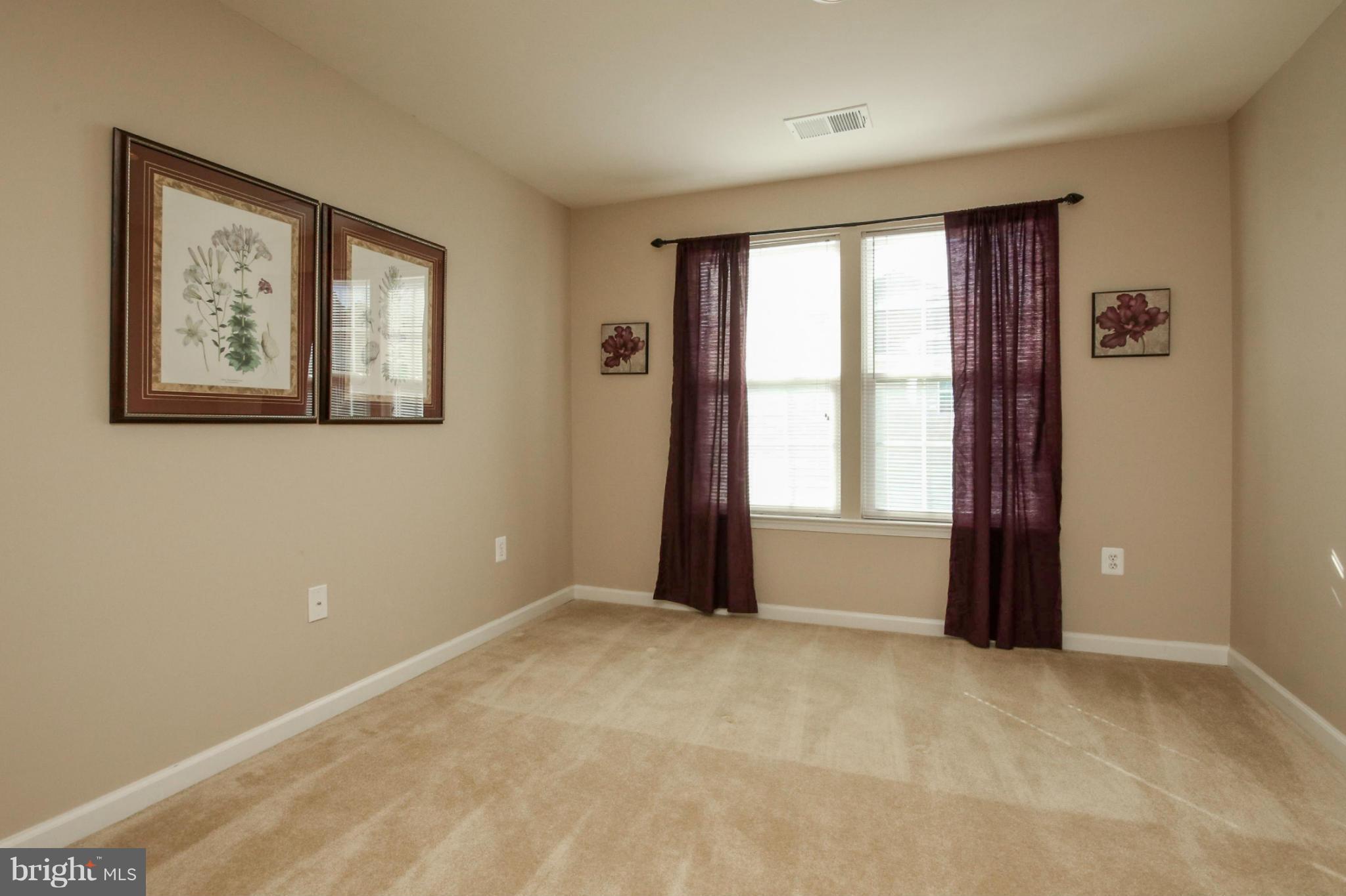 ESTATES AT LEE'S PARKE - Residential