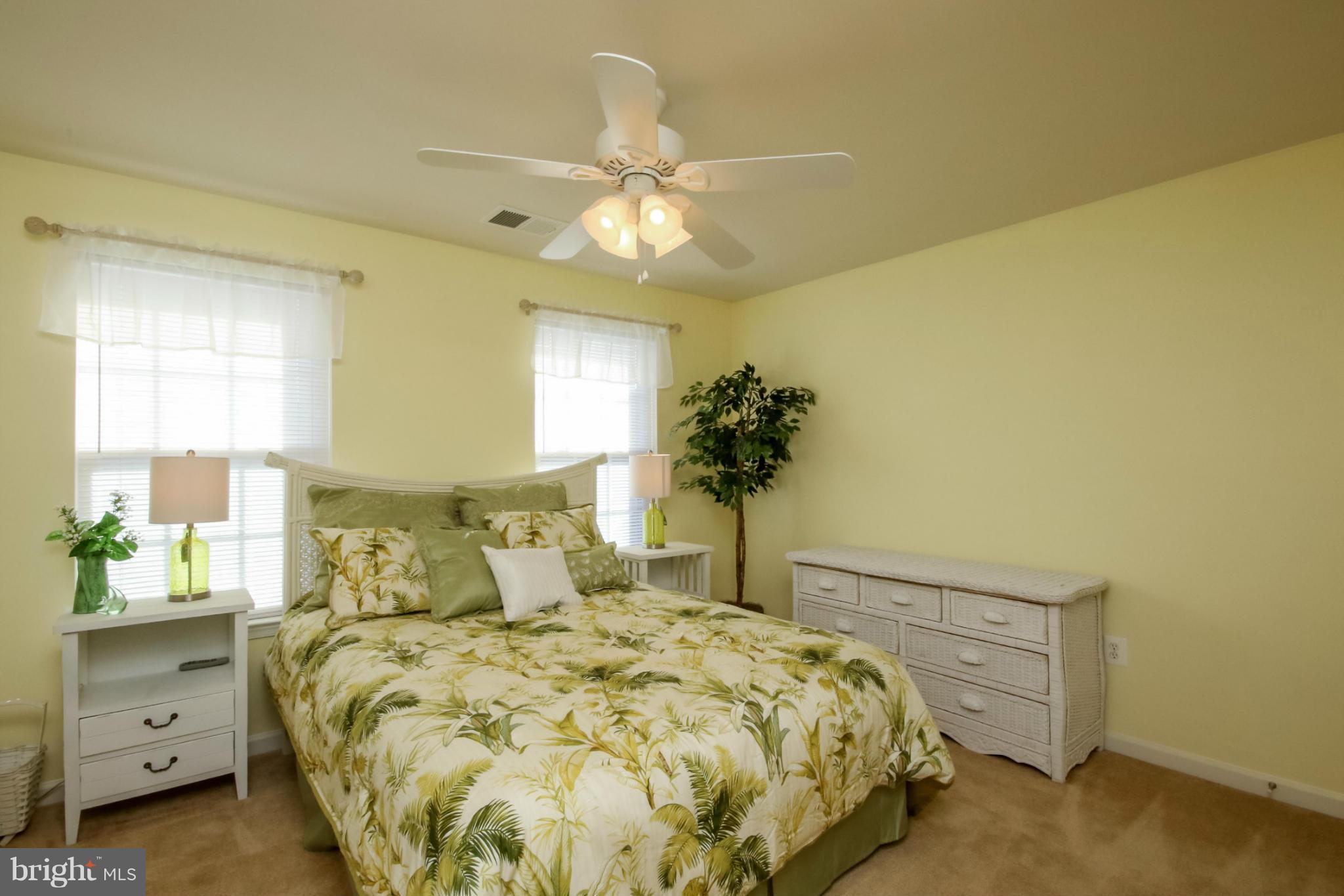 ESTATES AT LEE'S PARKE - Residential