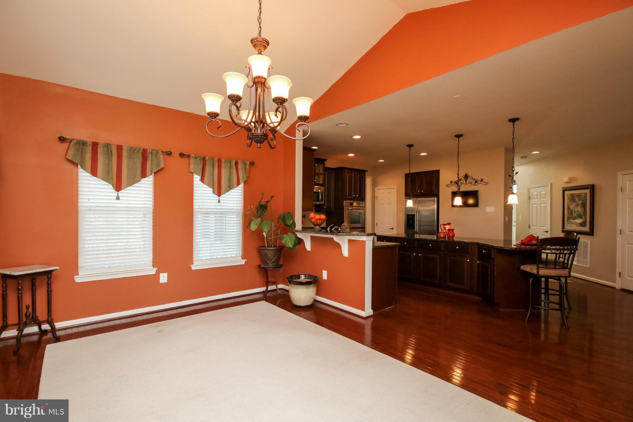 ESTATES AT LEE'S PARKE - Residential