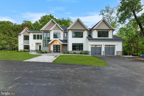 Photo of 116 Hunt Drive, PRINCETON, NJ 08540 (MLS # NJME2064860)