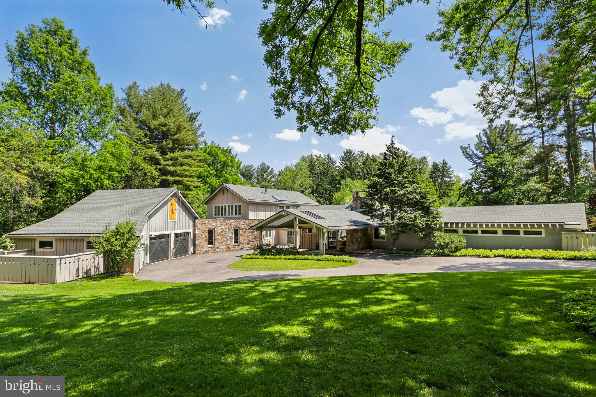 MEADOW BROOK - Residential