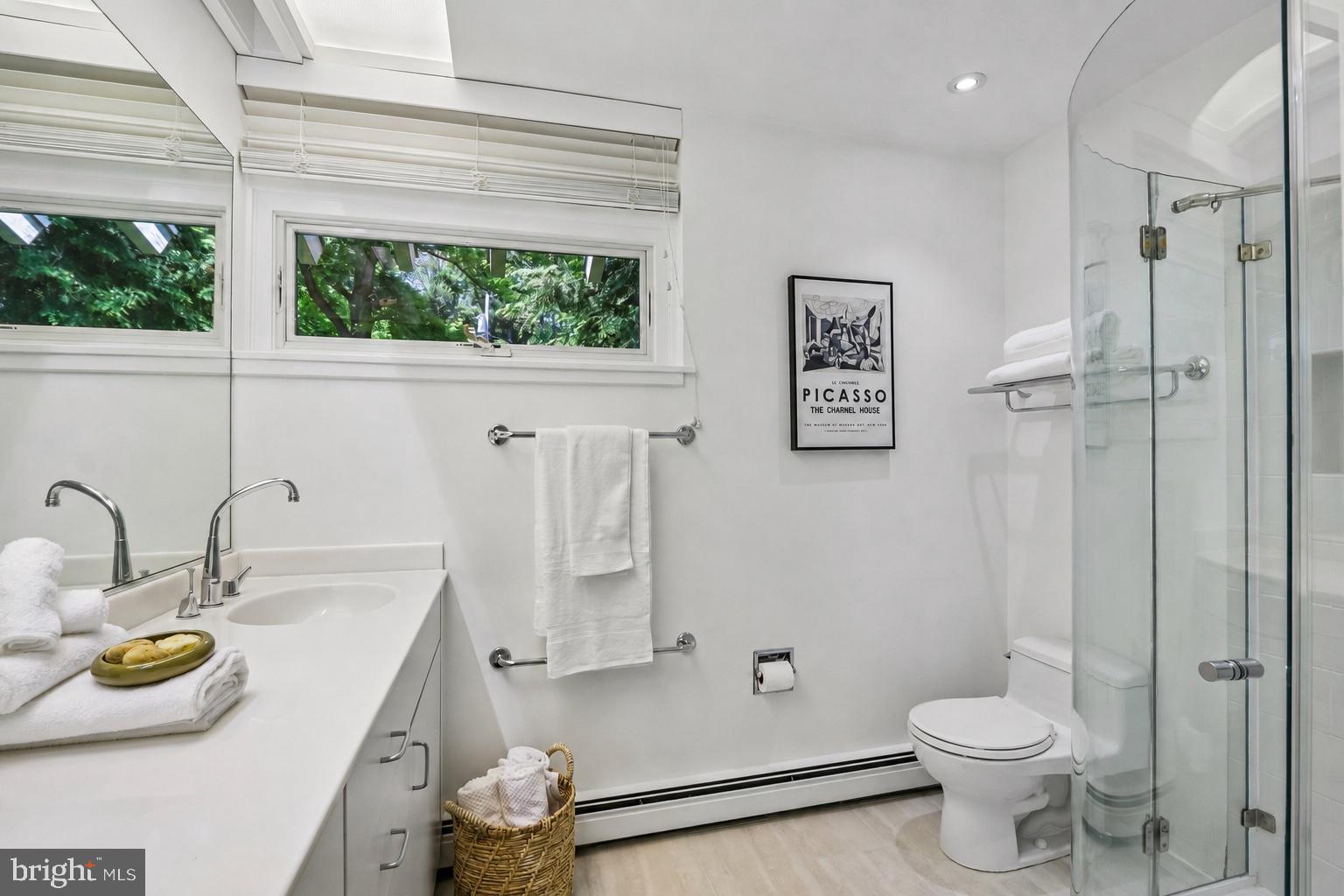MEADOW BROOK - Residential