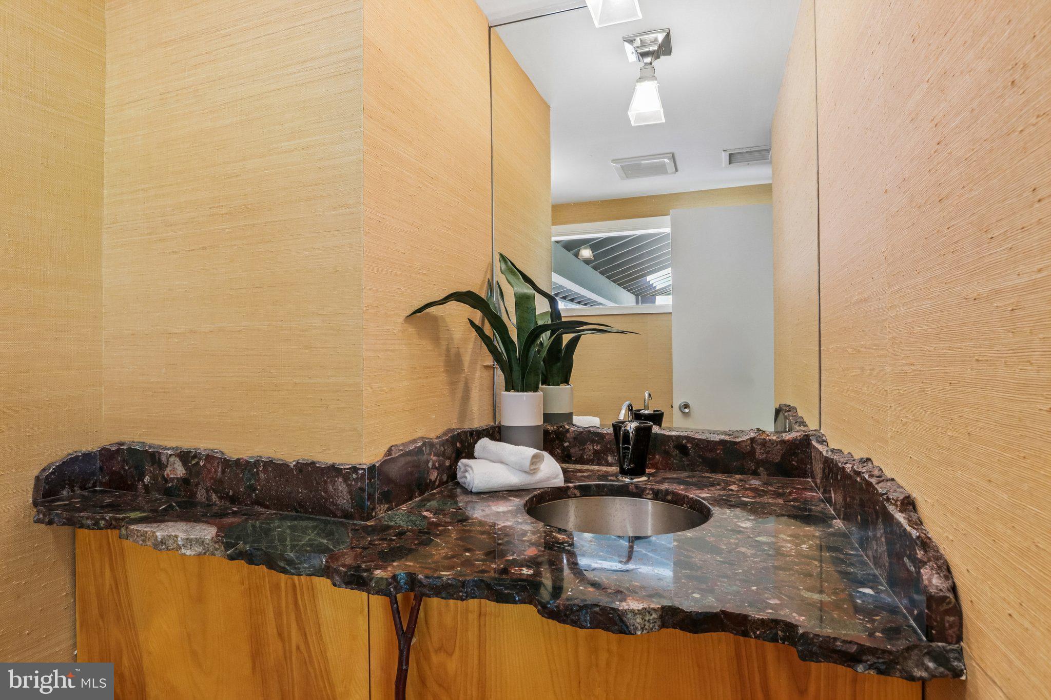 MEADOW BROOK - Residential