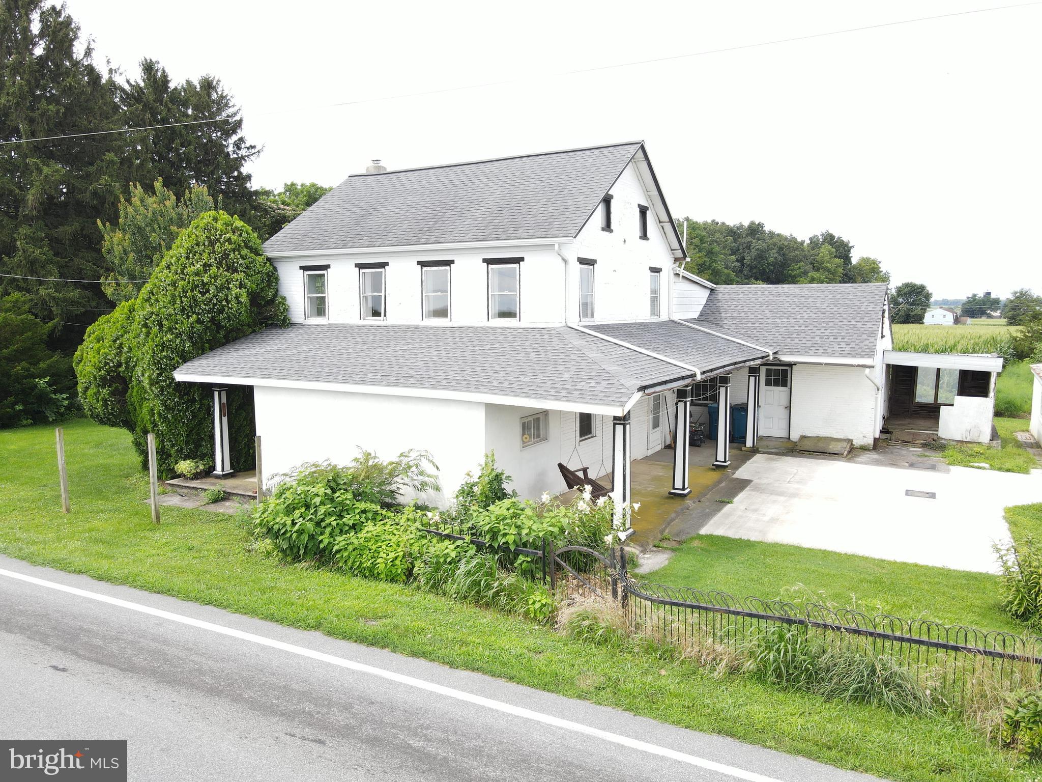 1411 MAYTOWN ROAD