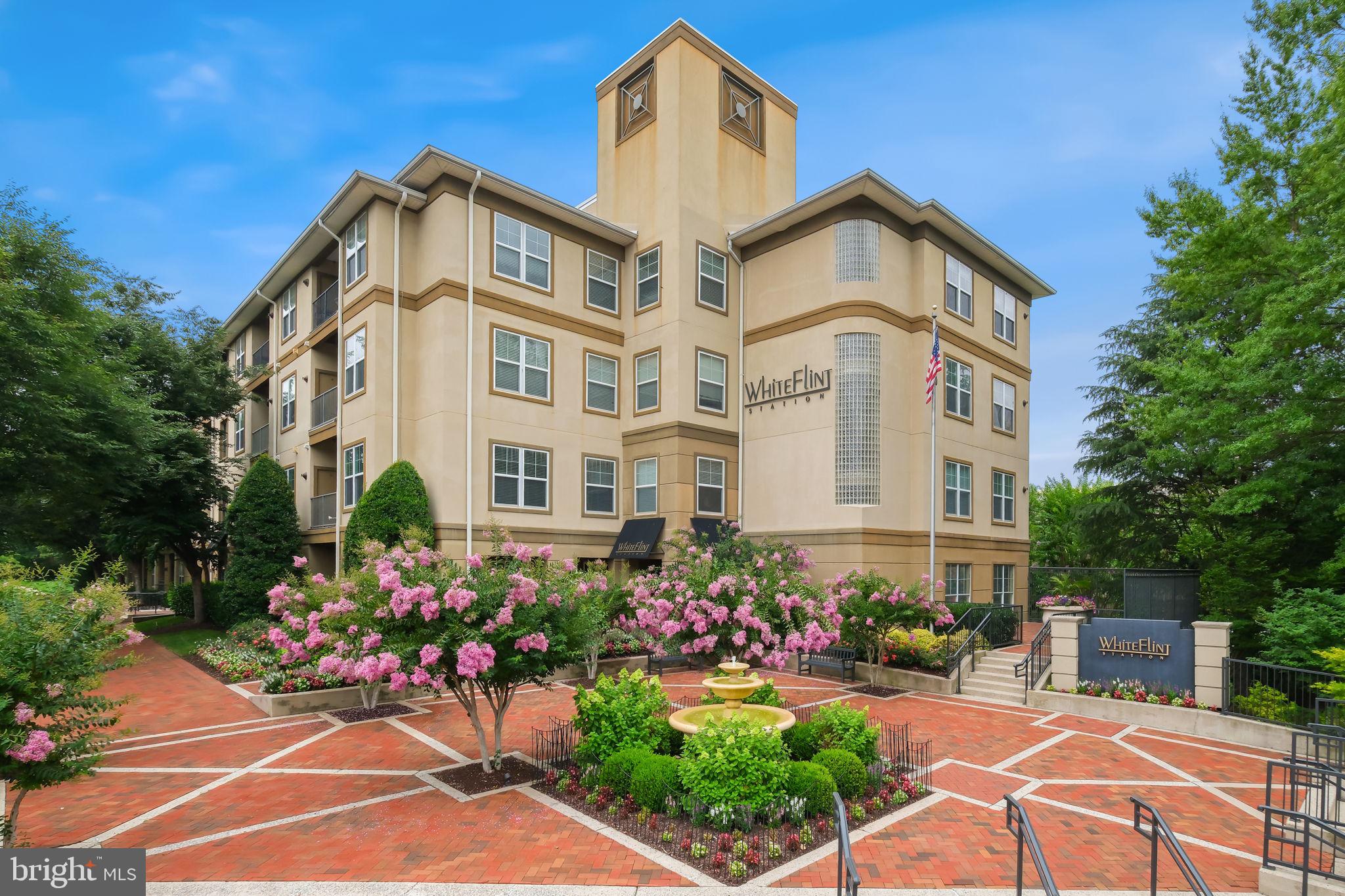 Photo 1 of 39 — 11800 OLD GEORGETOWN 1305, NORTH BETHESDA, MD 20852