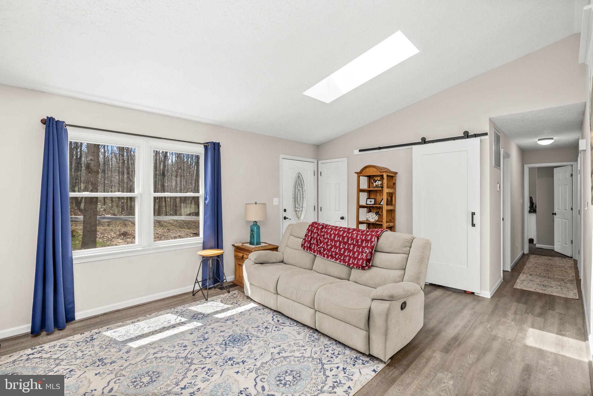 LAKE WILDERNESS - Residential