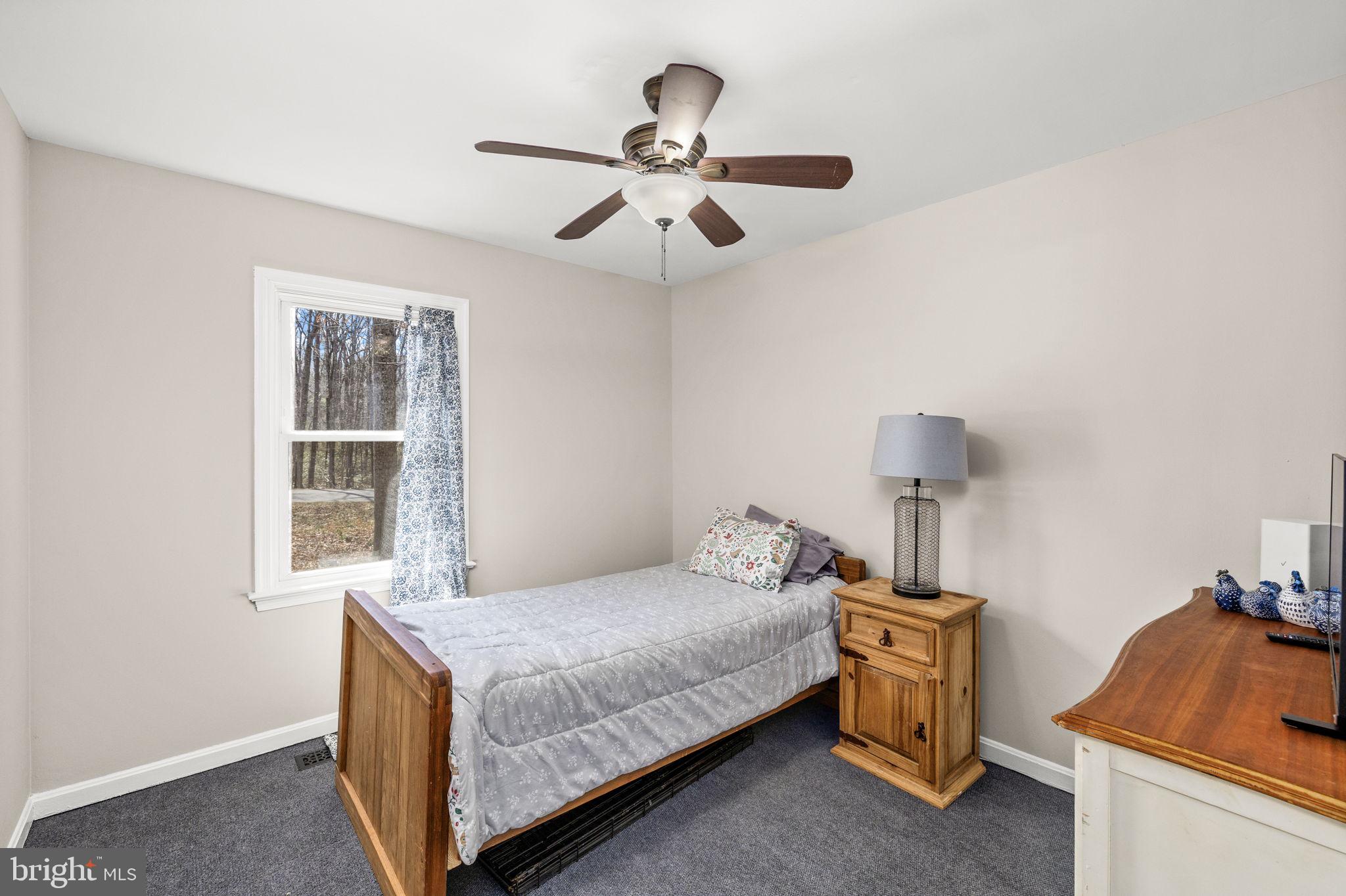 LAKE WILDERNESS - Residential