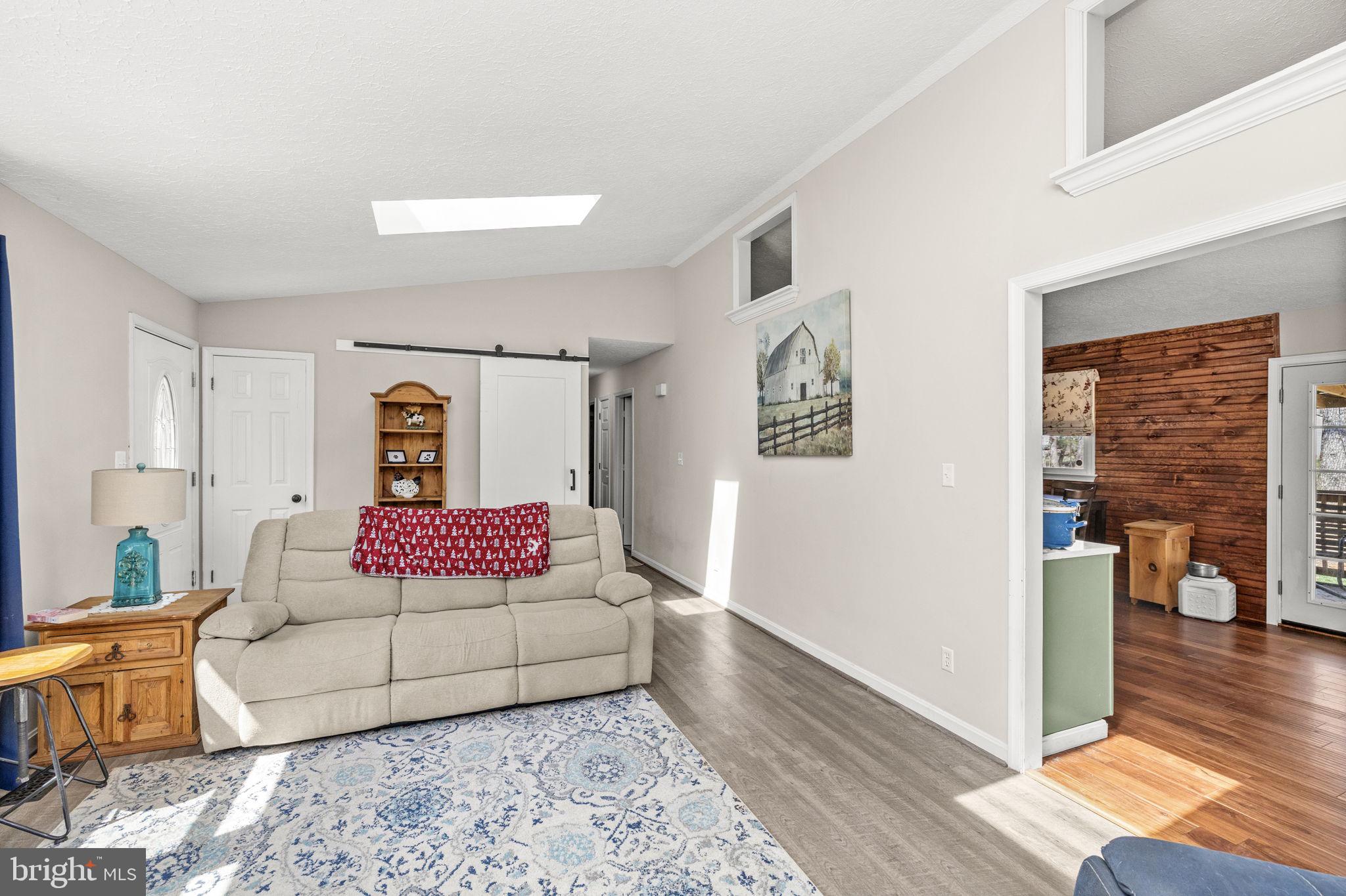 LAKE WILDERNESS - Residential