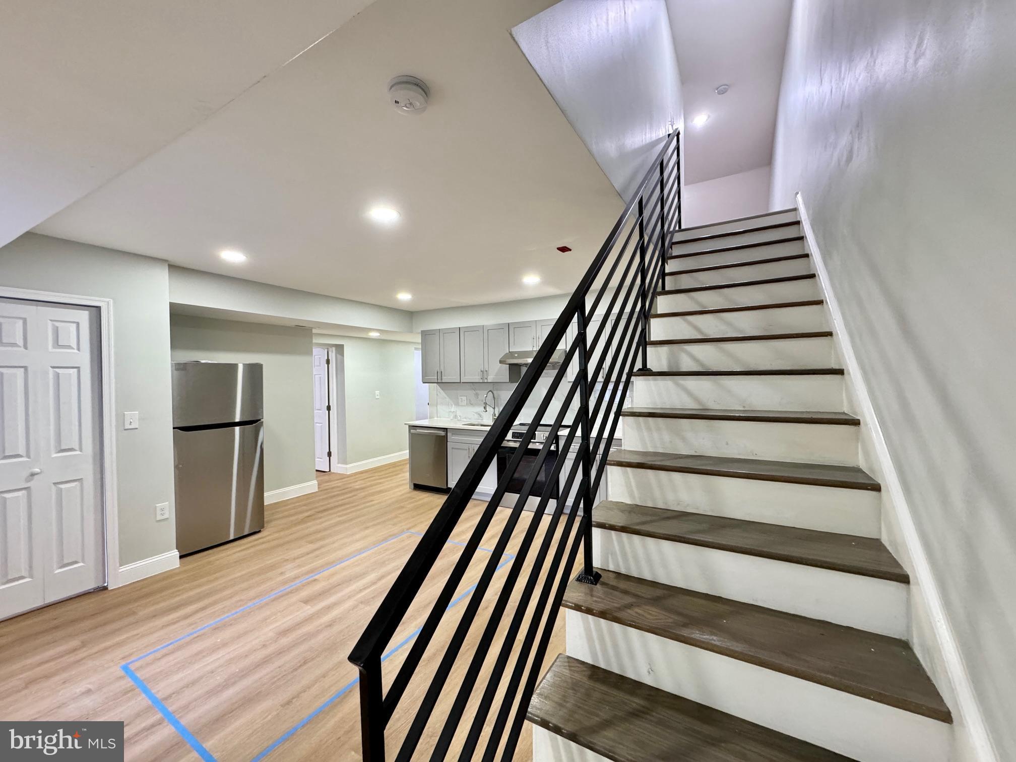 CHINATOWN - Residential Lease