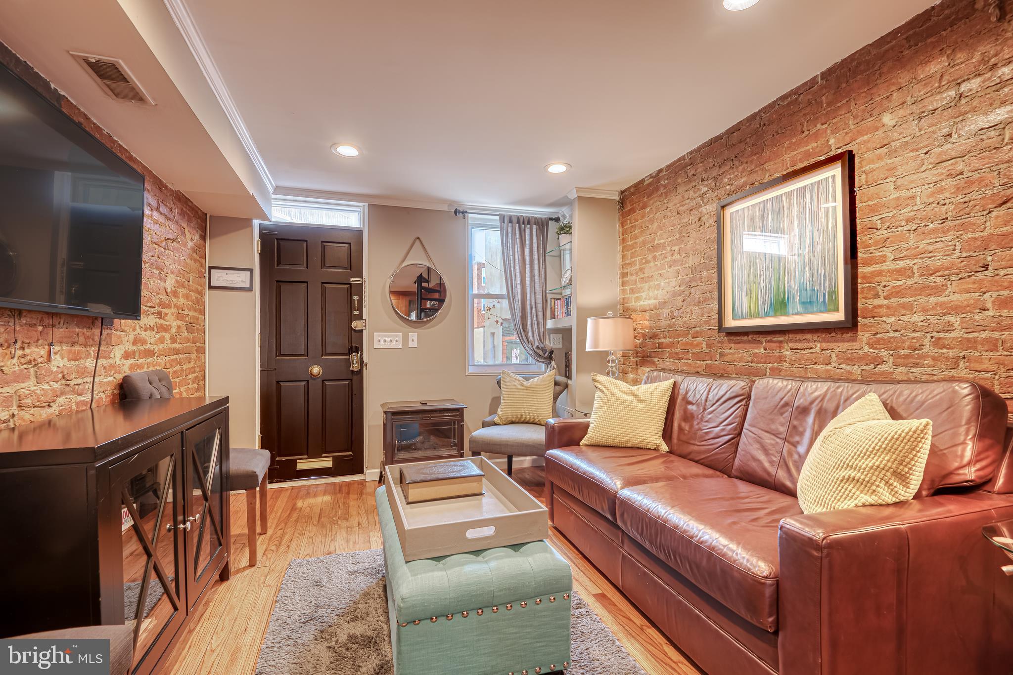 FELLS POINT HISTORIC DISTRICT - Residential Lease